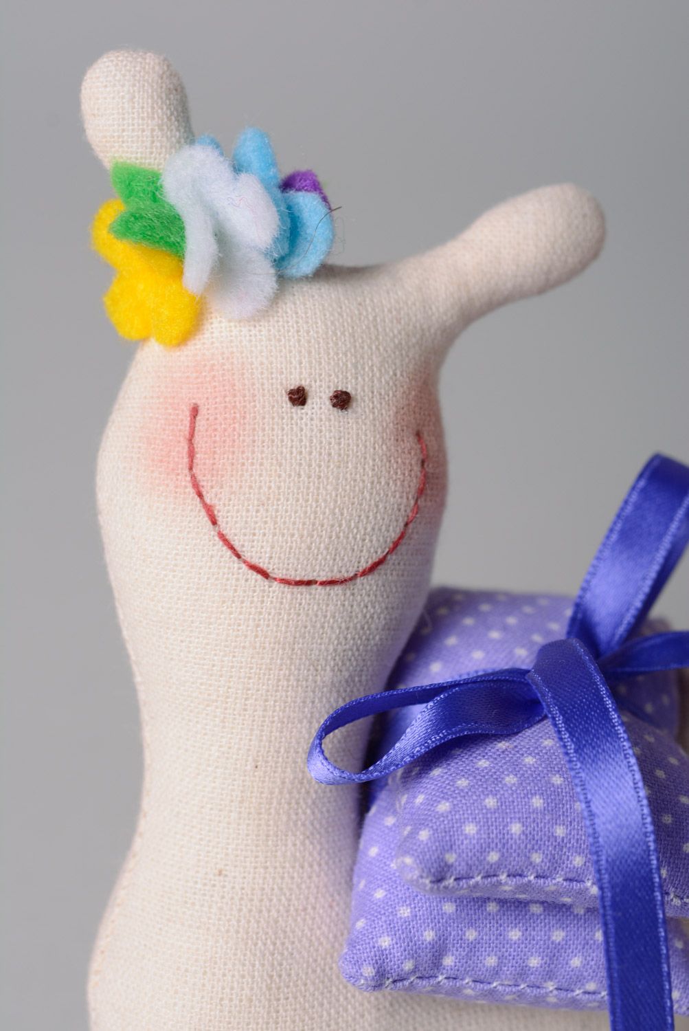Joli jouet mou fait main escargot avec coussins en lin et coton cadeau enfant photo 4