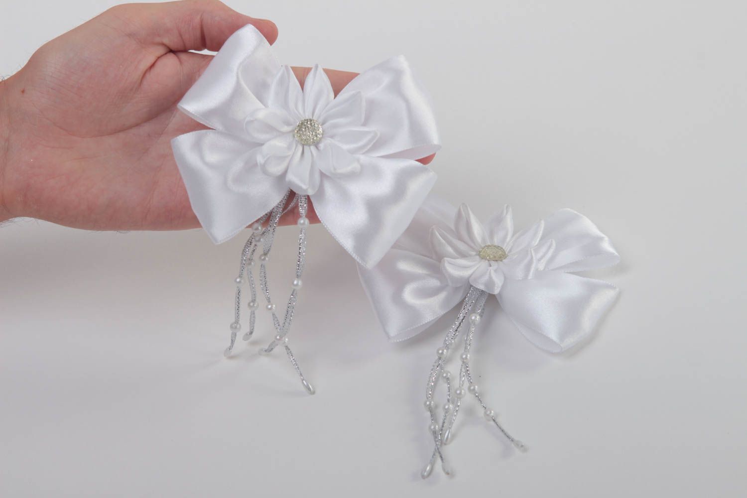 White hair clips with bows stylish festive accessories set of 2 pieces photo 5