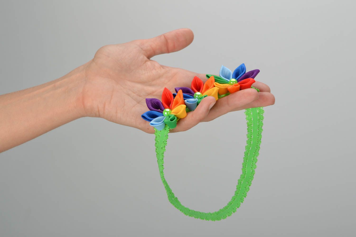 Handgemachtes Haarband mit Blumen Regenbogen foto 2