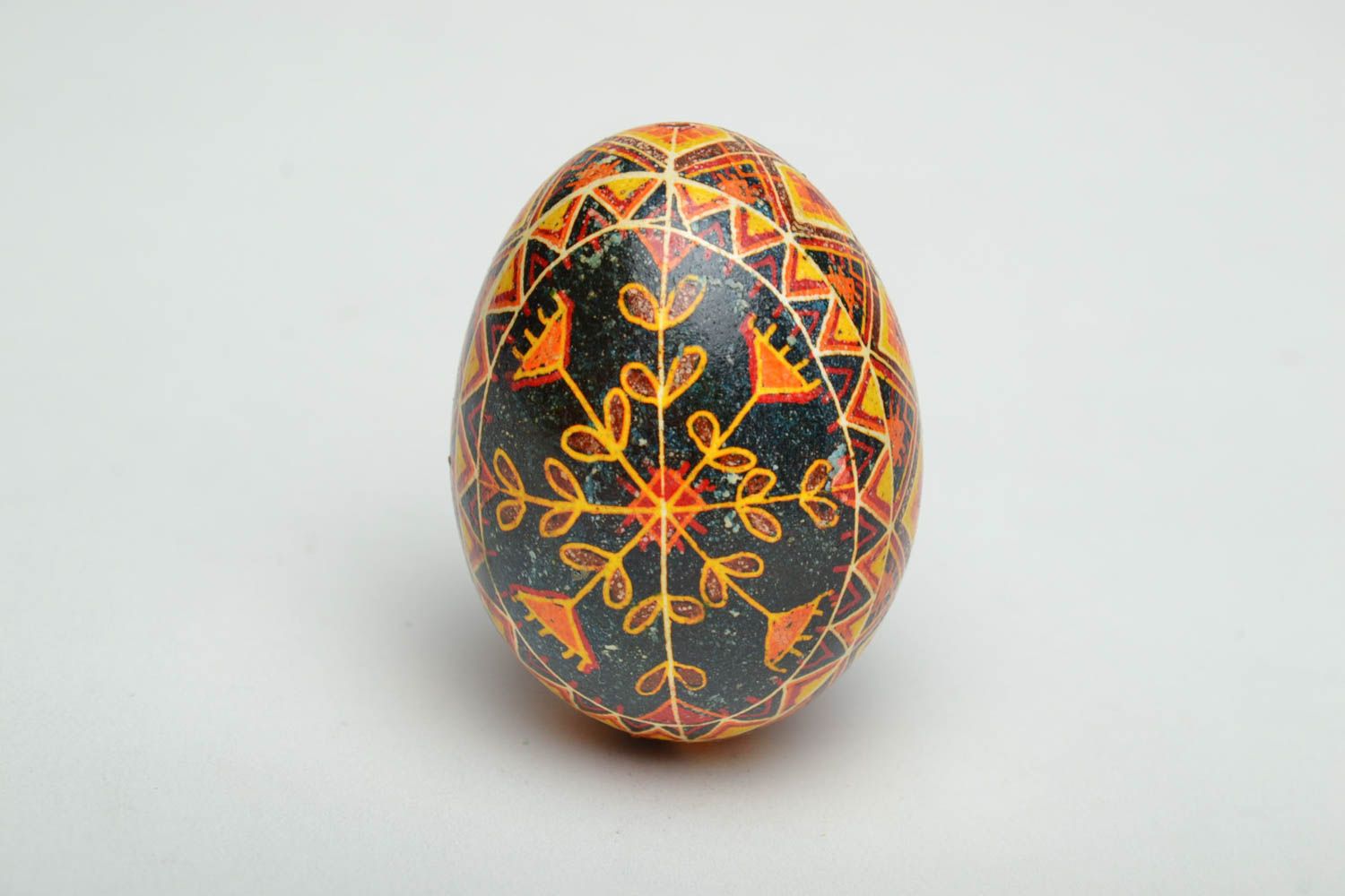 Chicken painted egg with designer ornament  photo 2