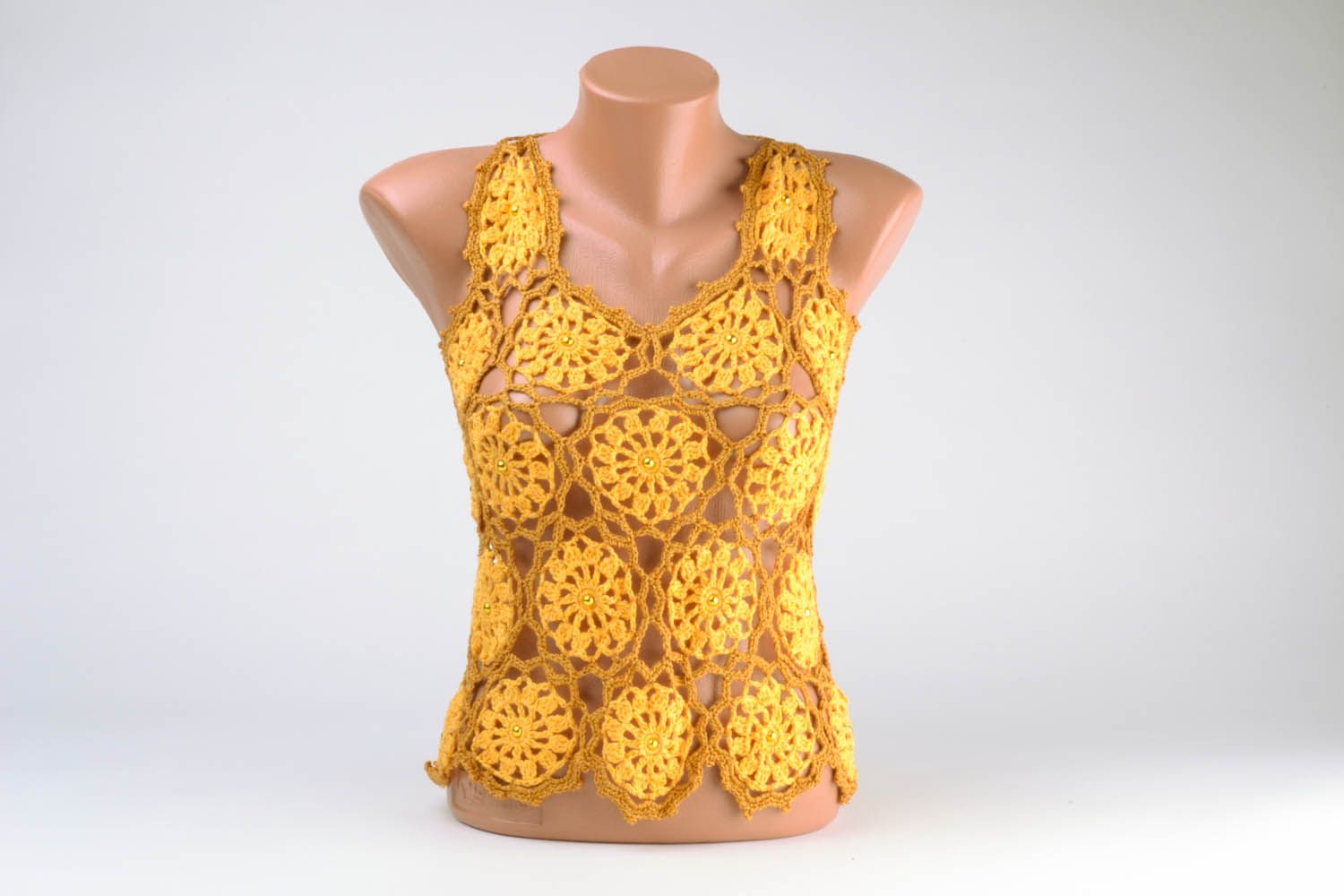 Camiseta em croché artesanal roupas femininas Amarela foto 1