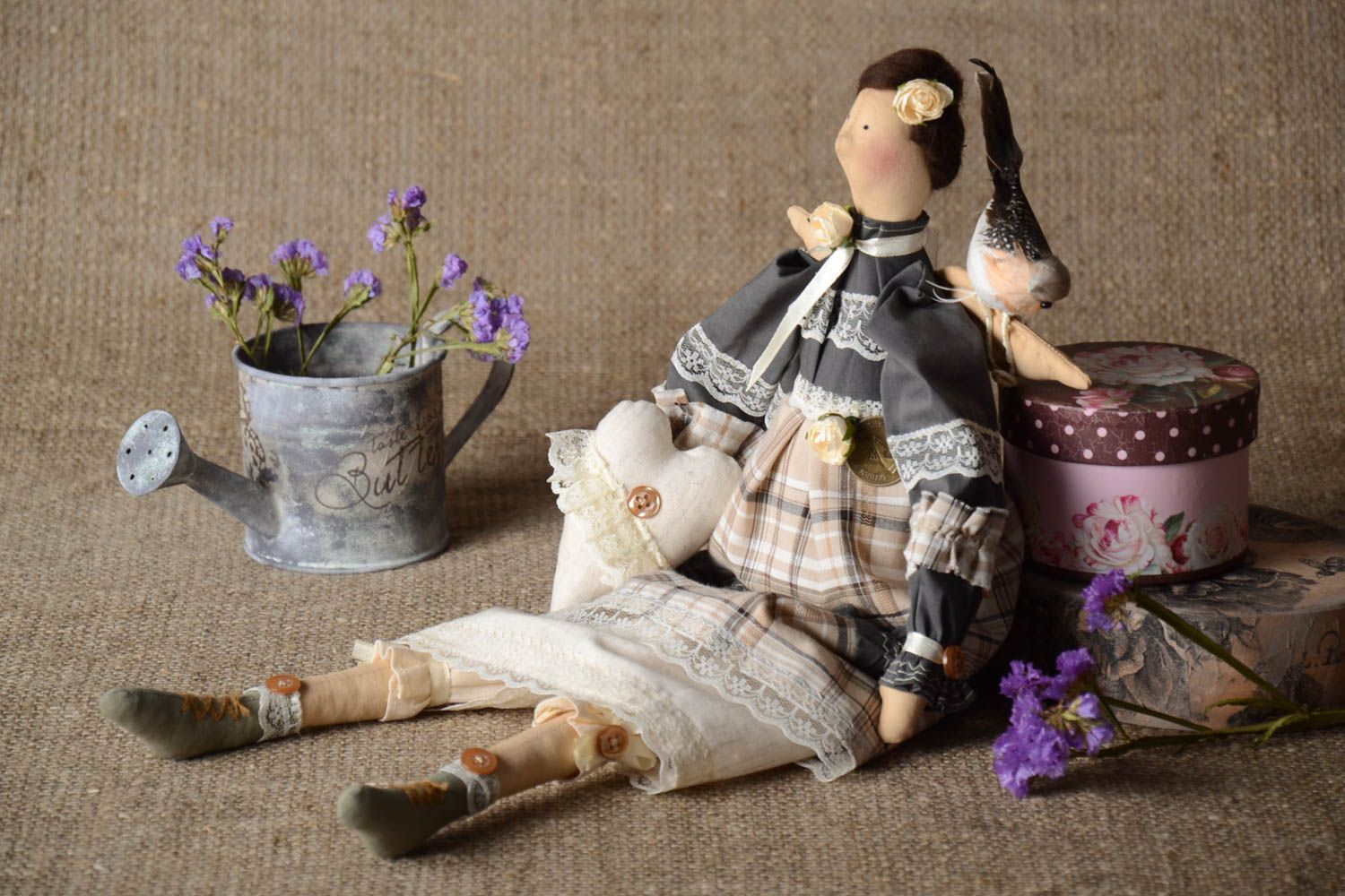 Juguete decorativo hecho a mano muñeca artesanal regalo original para niña foto 1