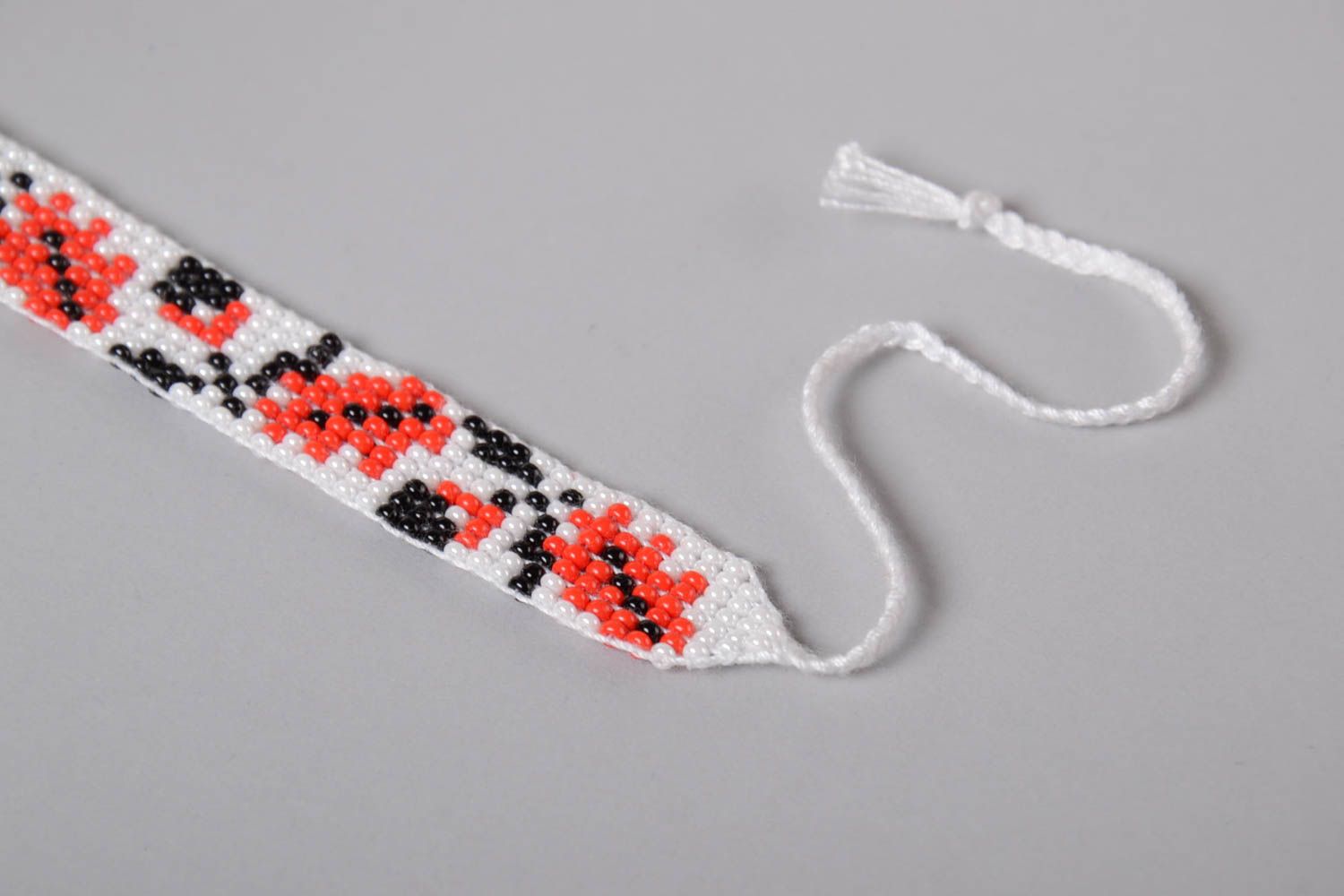 Бисерный браслет в технике ткачества с орнаментом аксессуар ручной работы фото 5