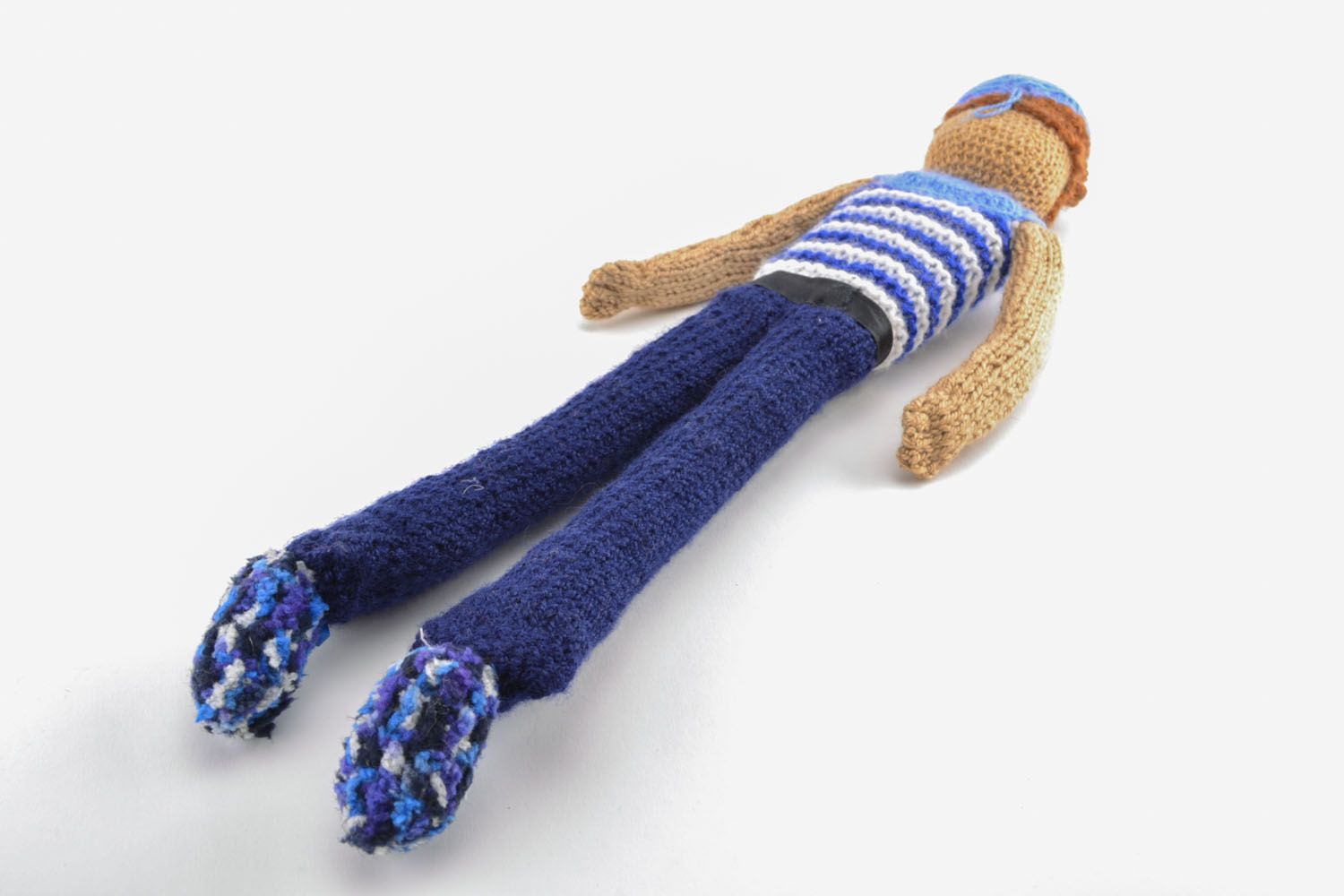 Poupée tricotée main Conquérant de mer photo 4