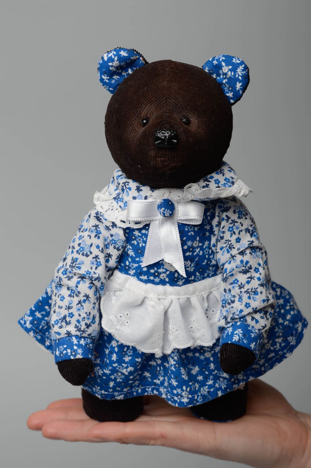 Soft fabric toy bear photo 3