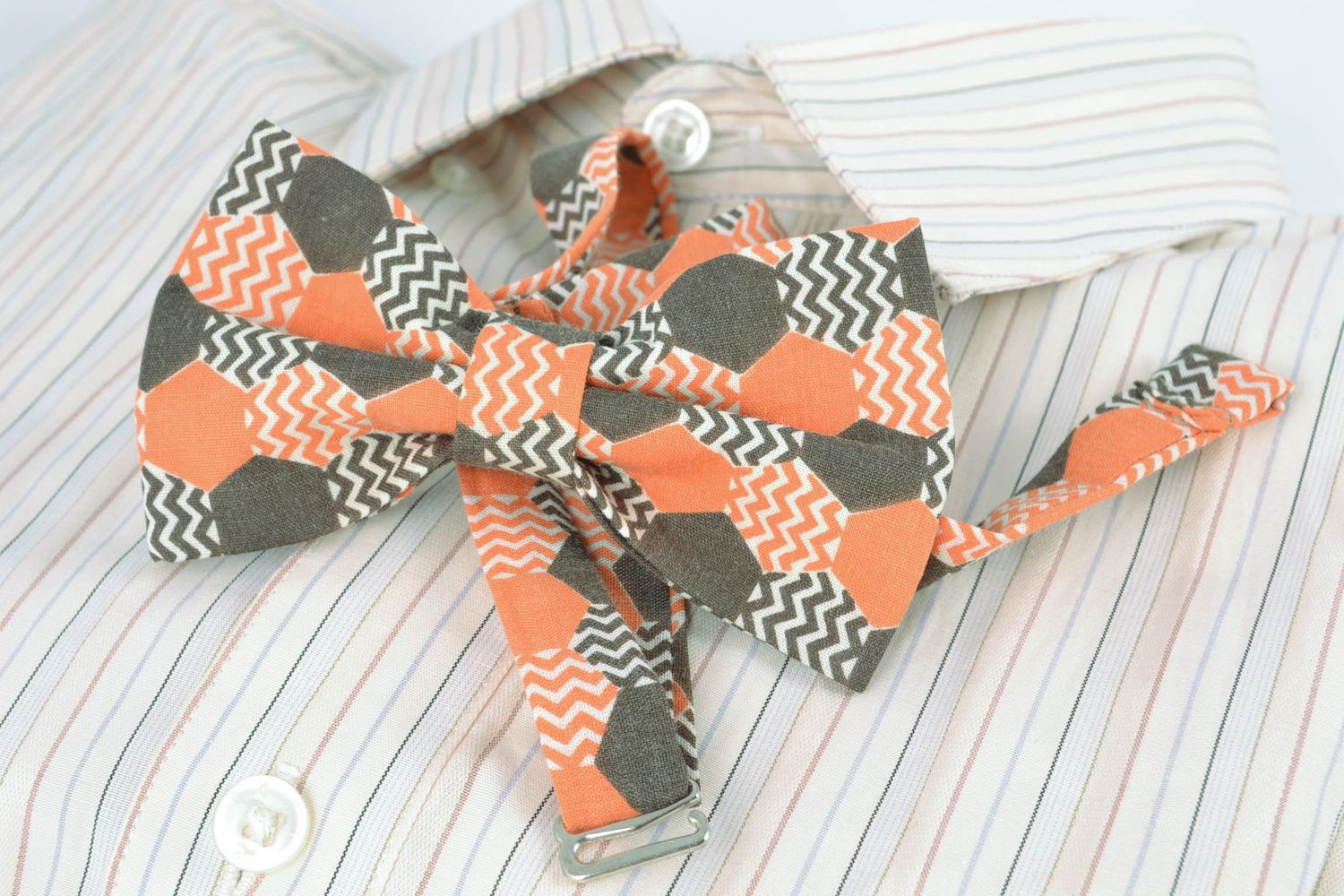 Оригинальный галстук бабочка из хлопка фото 1