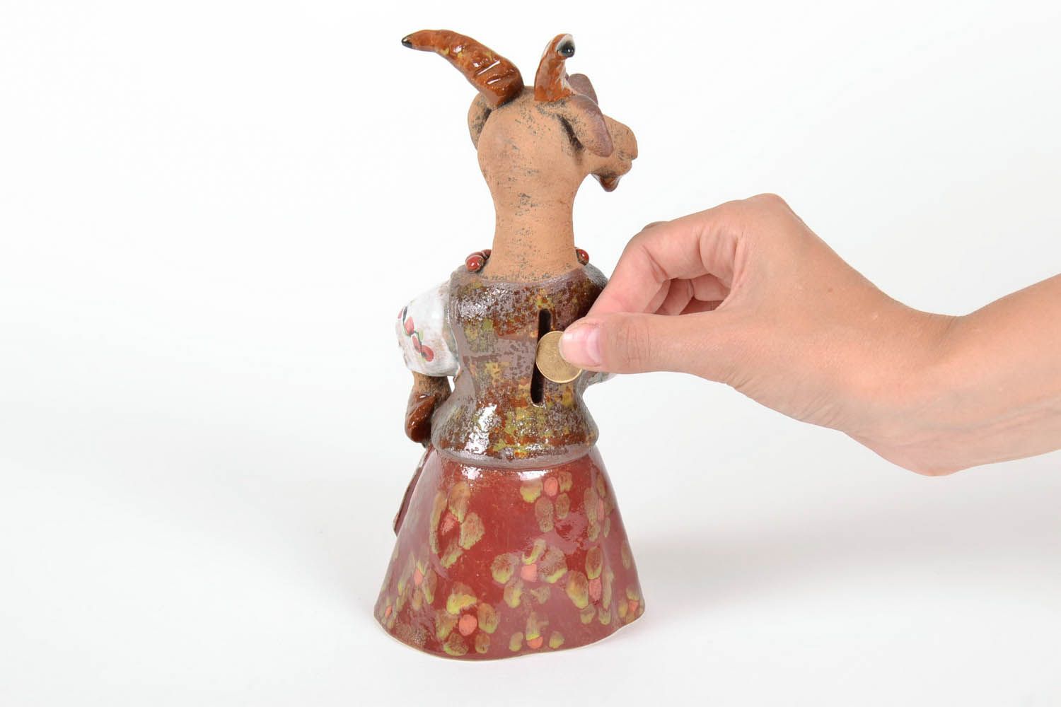 Handgemachte Spardose aus Keramik Ziege foto 5