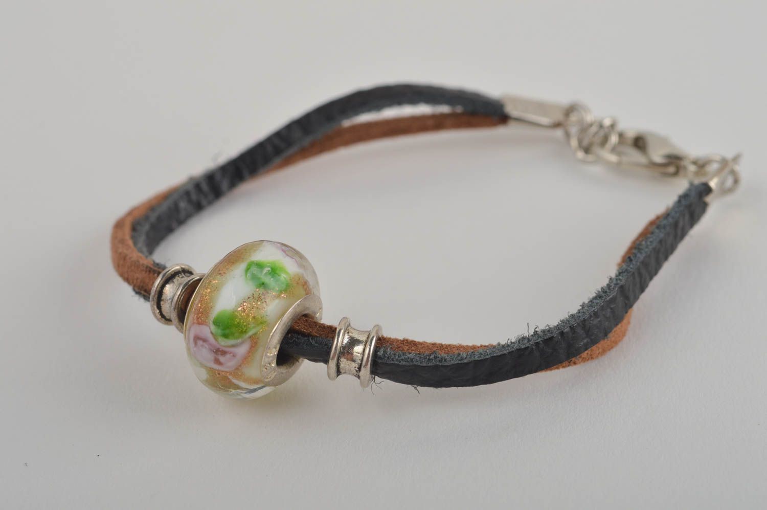 Handmade Mode Schmuck Leder Armband Accessoire für Frauen mit Perle schön foto 2