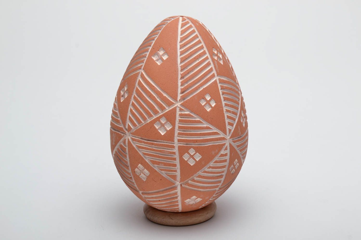 Œuf de Pâques céramique fait main moulé avec peinture décor écologique photo 2