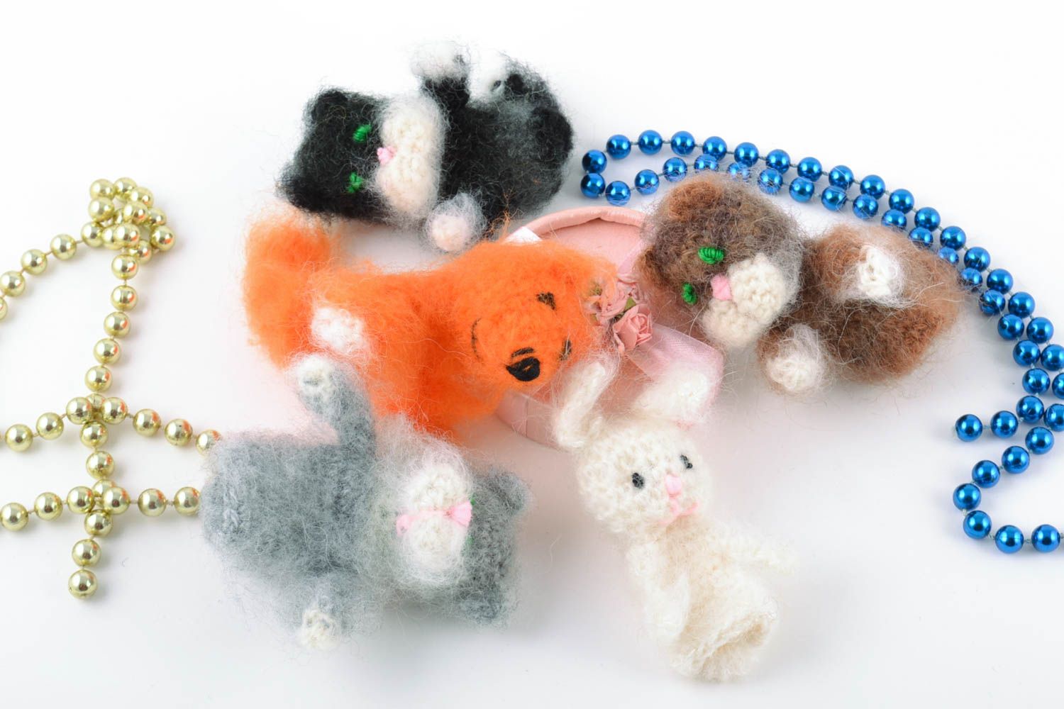 Jouets à doigt décoratifs tricotés faits main originaux marionnettes pour enfant photo 1