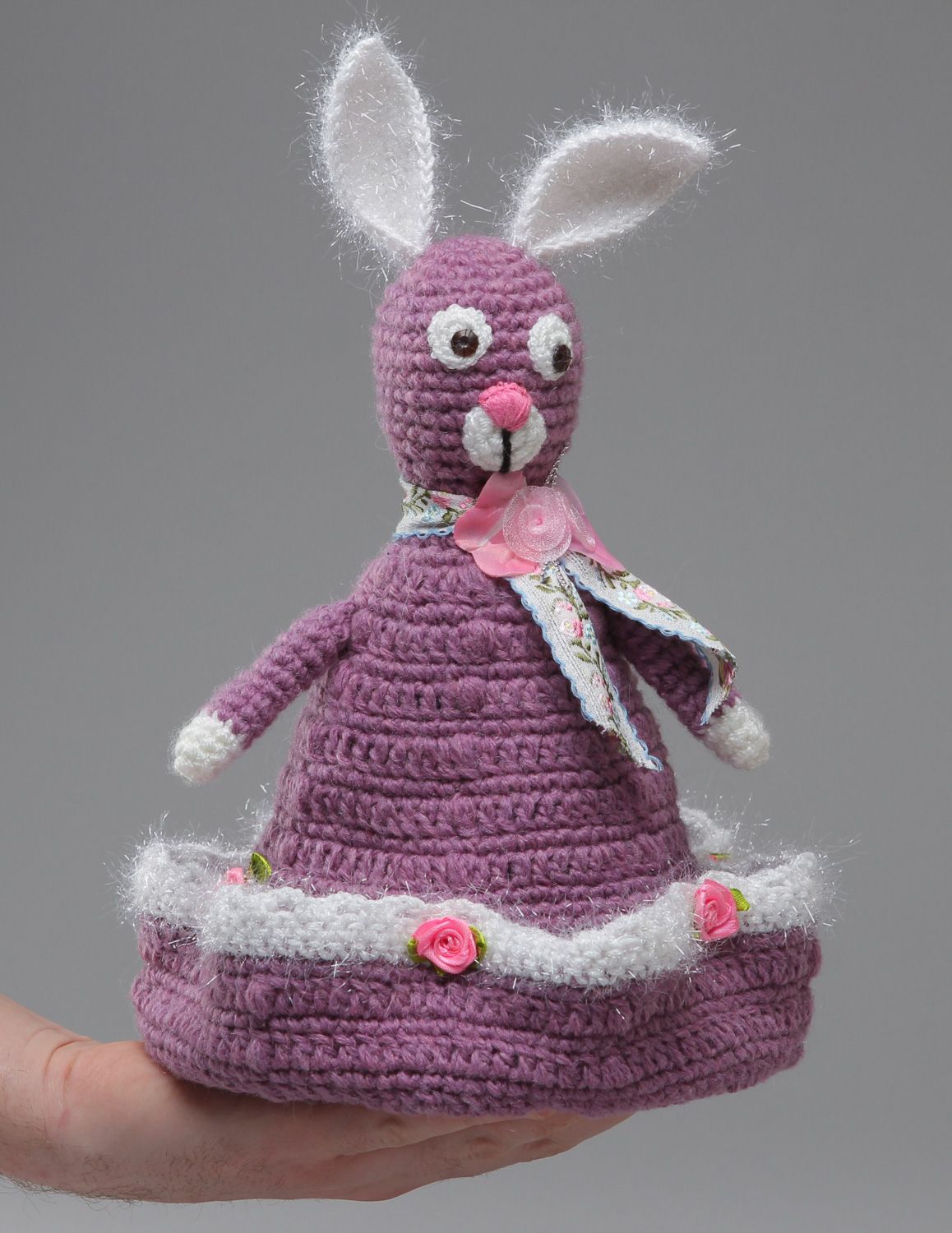 Conejo de Pascua tejido a ganchillo de lana soporte para huevos hecho a mano foto 4