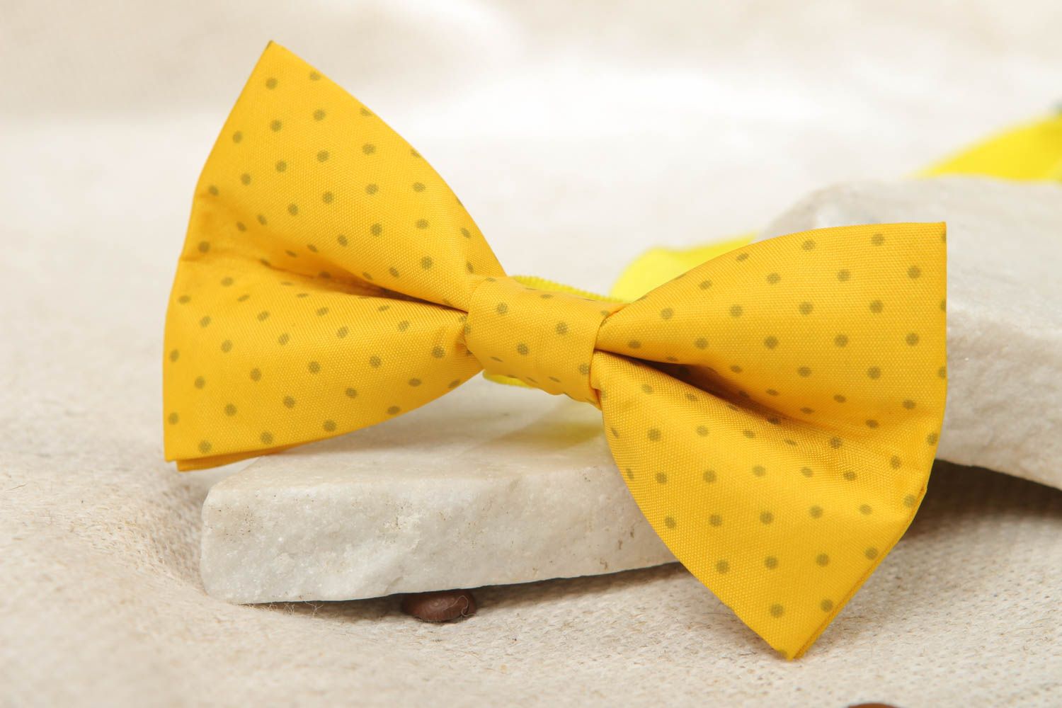 Polka dot yellow cotton fabric bow tie photo 5
