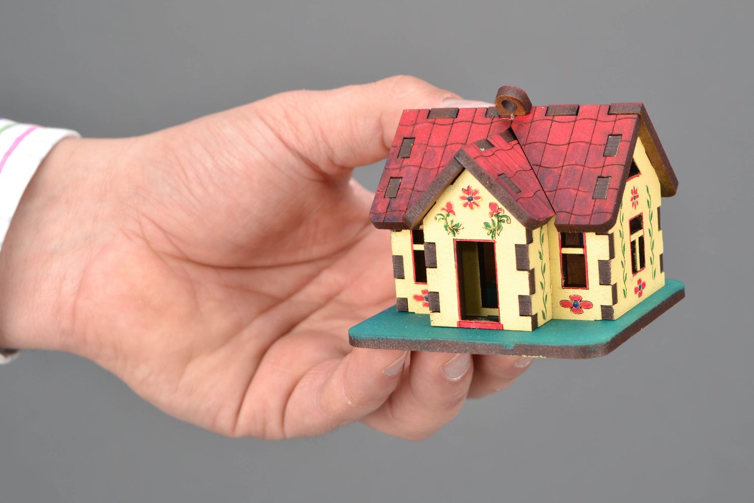 Figurine de maison en bois brut faite main serviettage photo 2