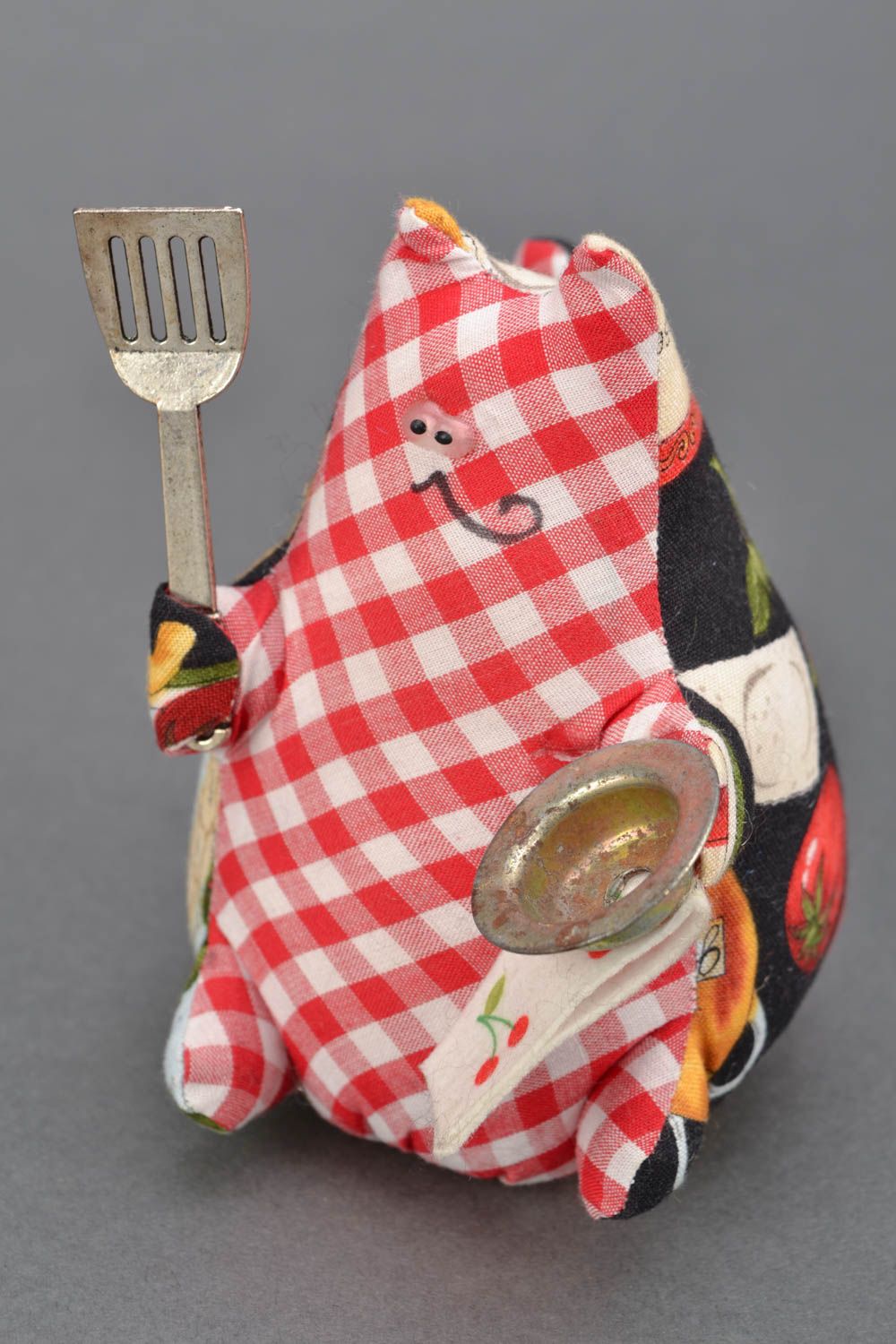 Авторская мягкая игрушка наполненная галькой Кот повар фото 1