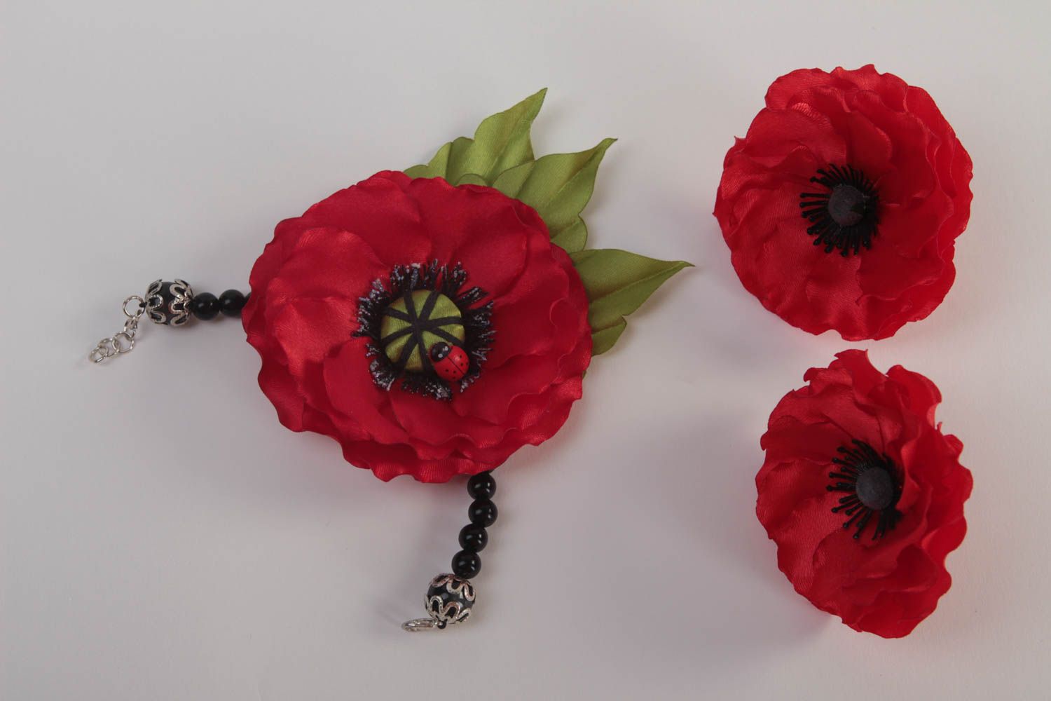 Handmade accessories for girls 2 flower scrunchies textile flower bracelet photo 2