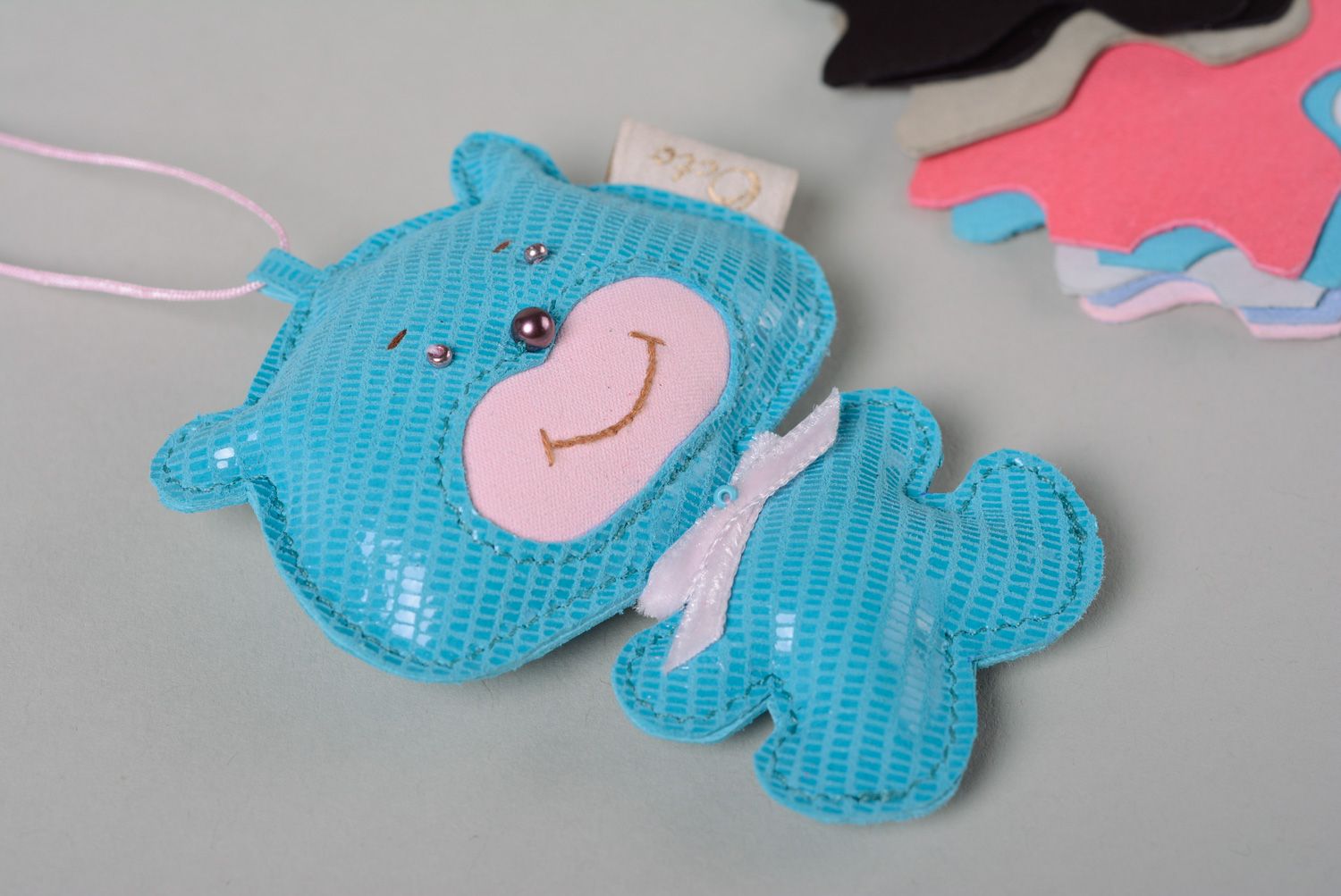 Porte-clés Papillon En Résine – Breloque Pour Sac à Main, Chaîne Voiture, Cadeau Femme/fille, 10 Cm