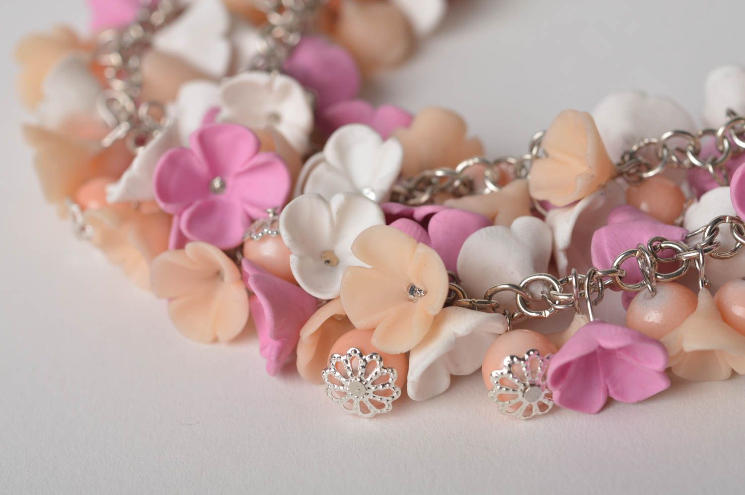 Stylish handmade plastic necklace flower necklace designs accessories for girls photo 4