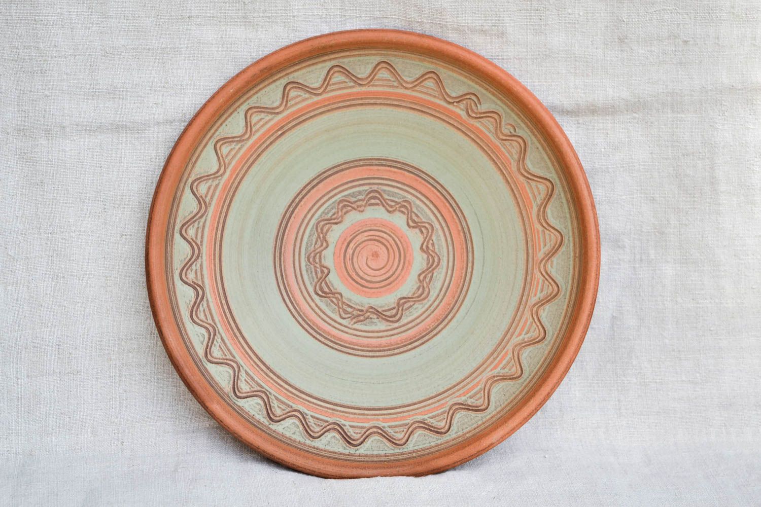 Handmade clay plate ornamented ceramic kitchenware painted unusual home decor photo 3