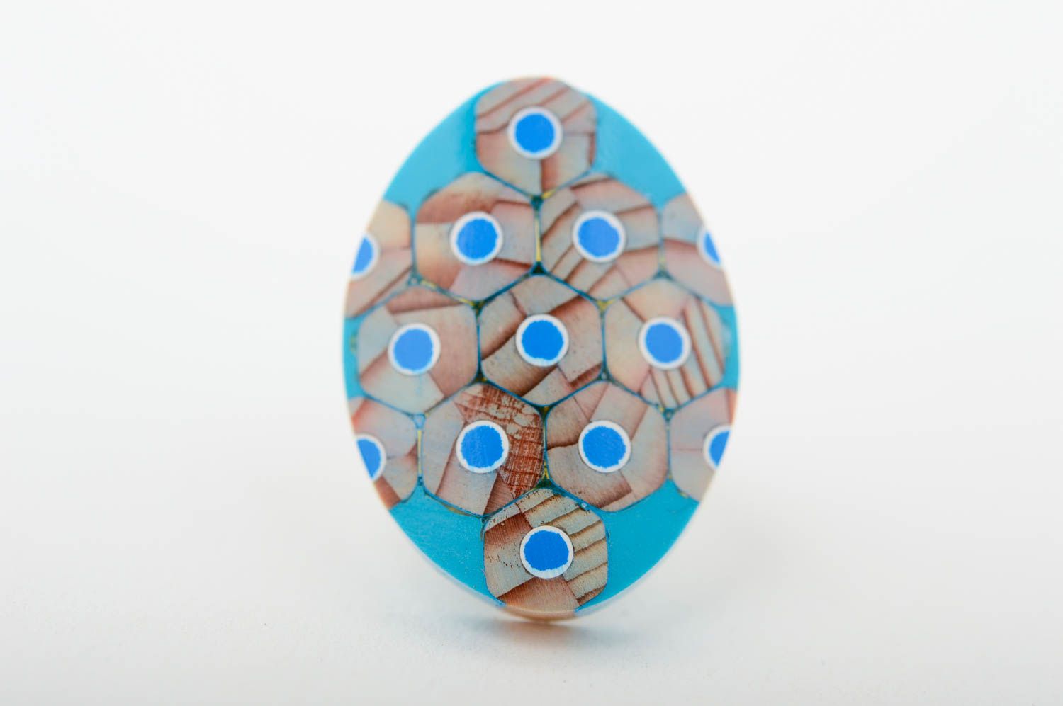 Украшение ручной работы голубое крупное кольцо из карандашей авторское кольцо фото 3