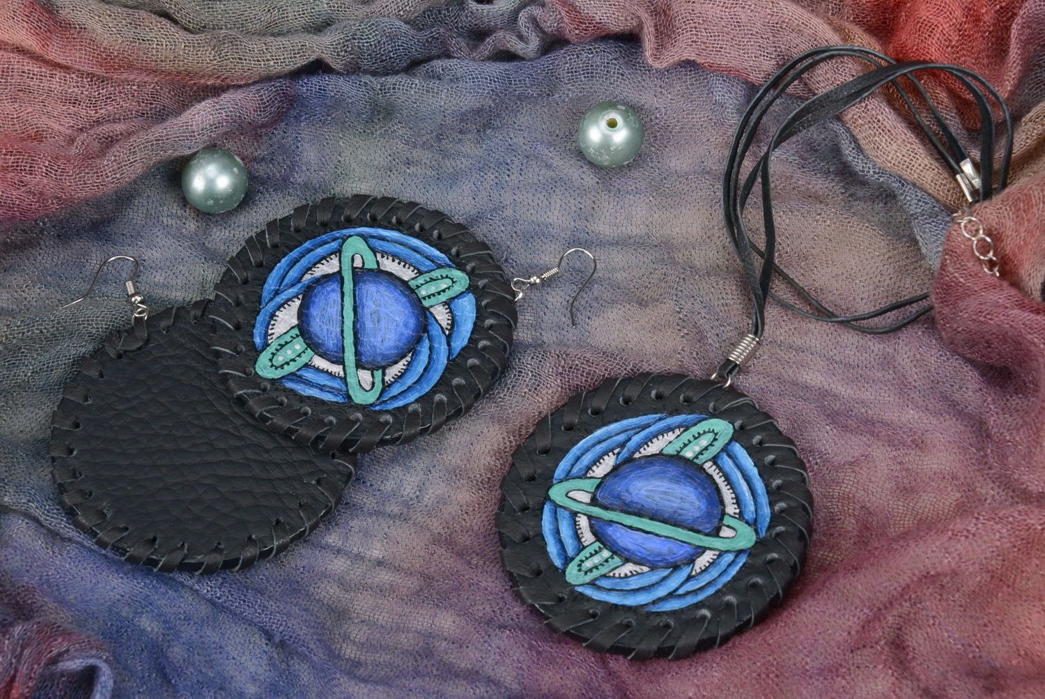 Leather pendant with painting  photo 1