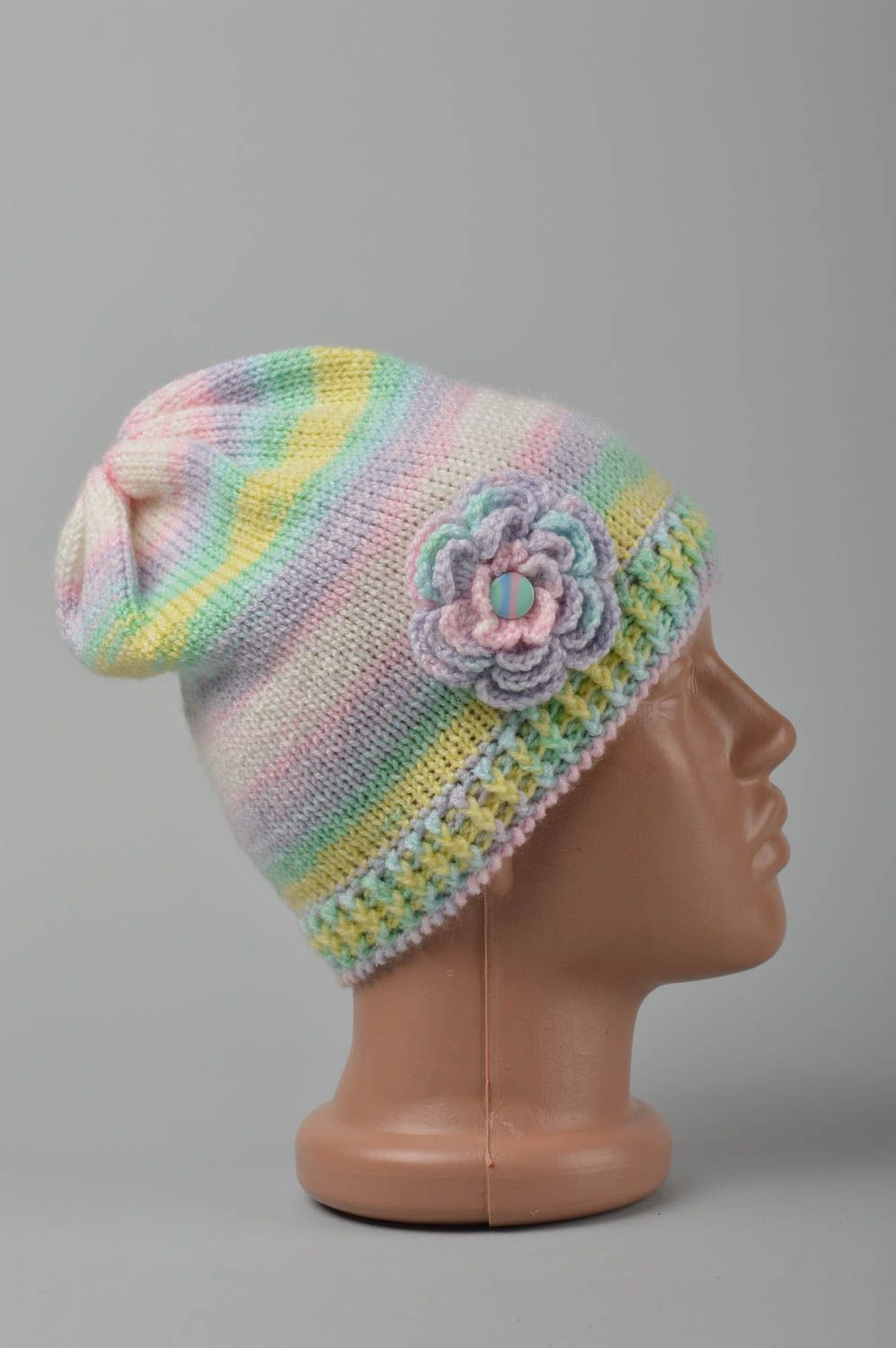 Bonnet tricot fait main Chapeau au crochet Vêtement enfant printemps design photo 3