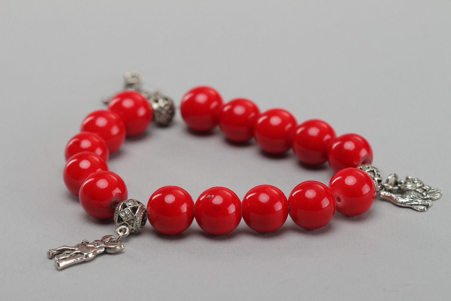 Handmade wrist bracelet with charms and beads of artificial coral for women photo 4