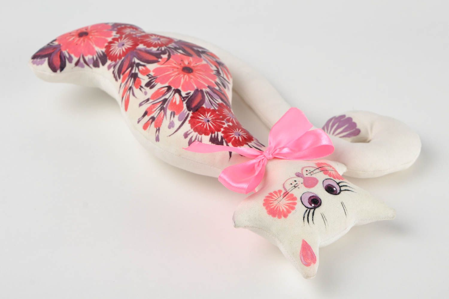 Игрушка кошка игрушка ручной работы интересный подарок Белая кошка в цветы фото 4