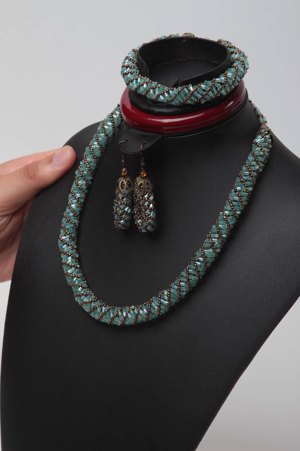 Handmade jewelry set seed beaded necklace earrings and bracelet designer set photo 5