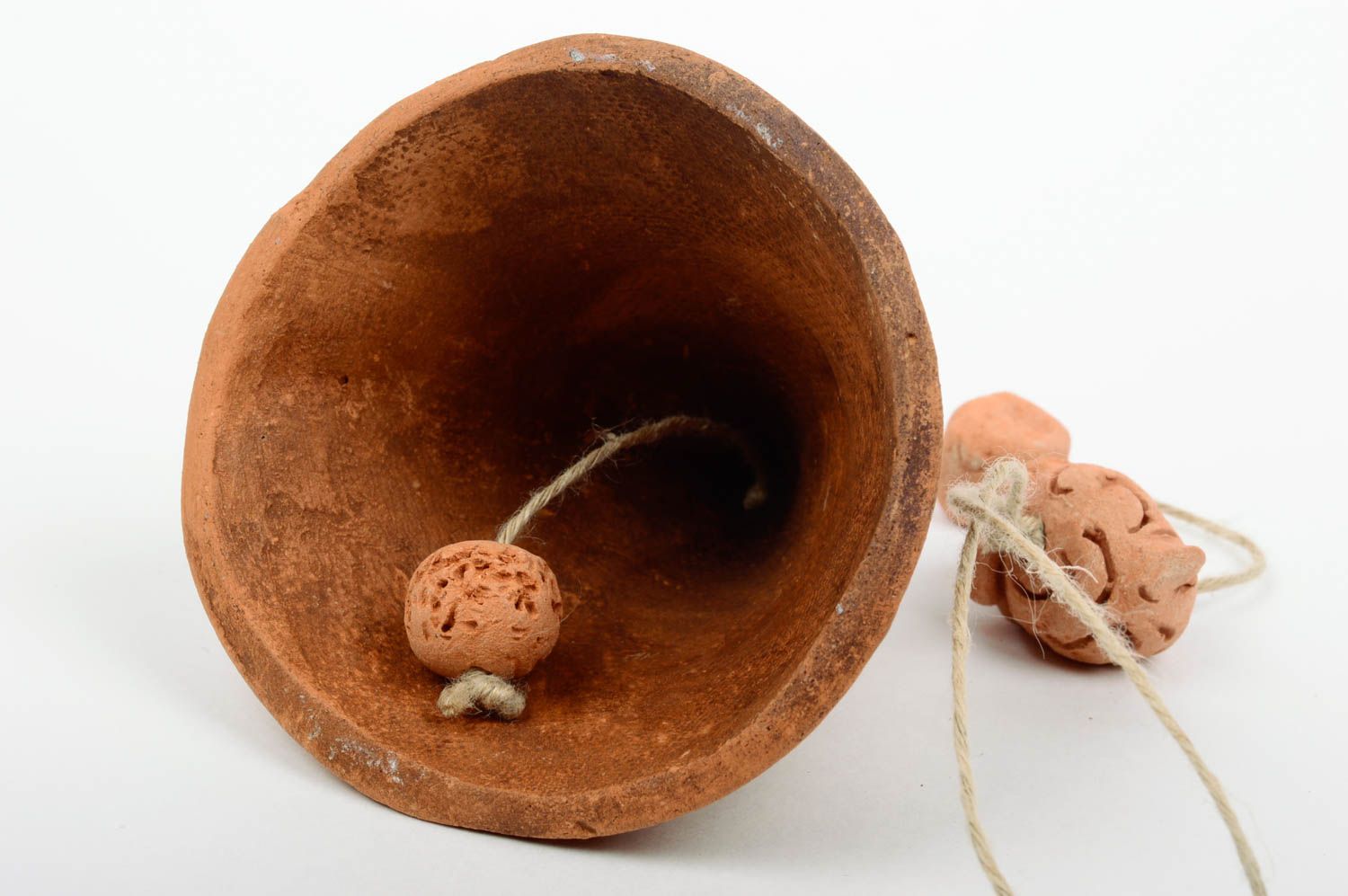 Keramisches bemaltes Glöckchen aus Ton einzigartig grell toll schön handmade foto 4