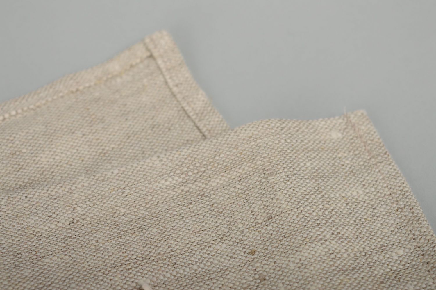 Long linen napkin with applique work photo 5