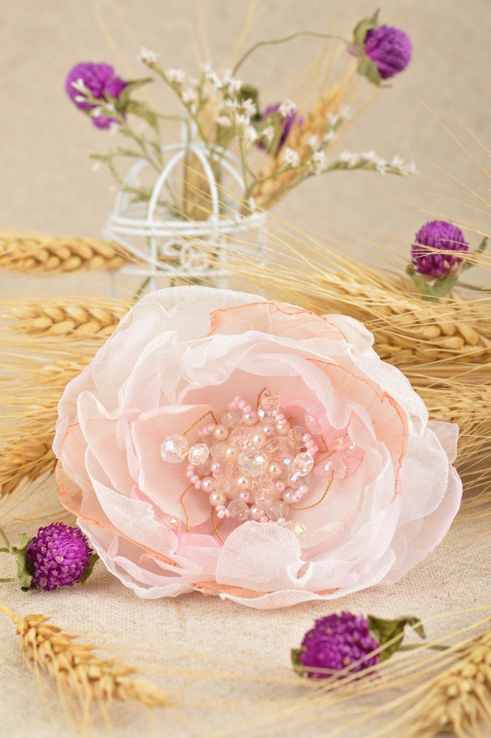 Handmade Haarspange Blume große Brosche Damen Modeschmuck weiß rosa aus Seide foto 1