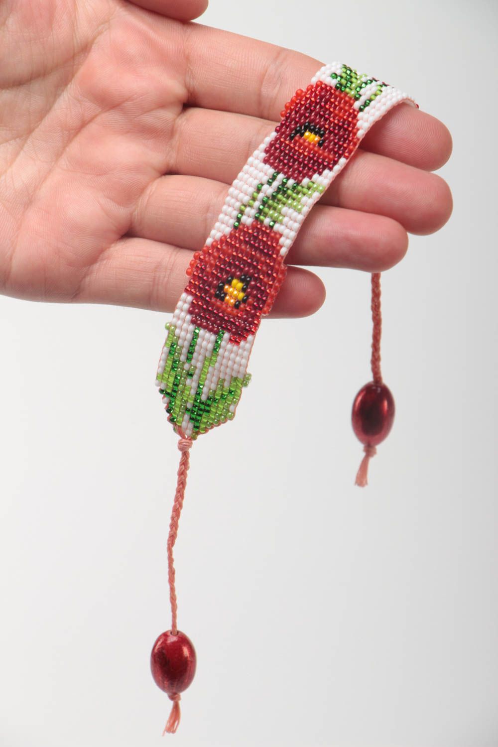 Фенечка из бисера в этническом стиле с цветочным орнаментом украшение хед мейд фото 5