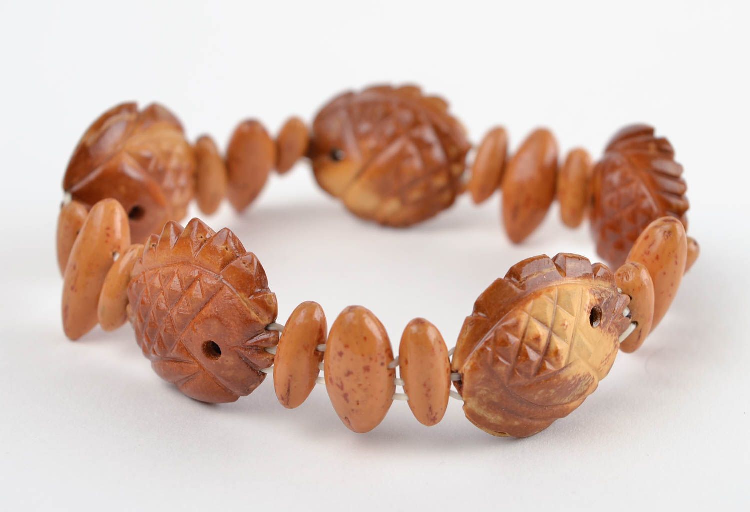 Handmade Holz Armband Designer Schmuck Frauen Accessoire aus Obstkernen foto 1