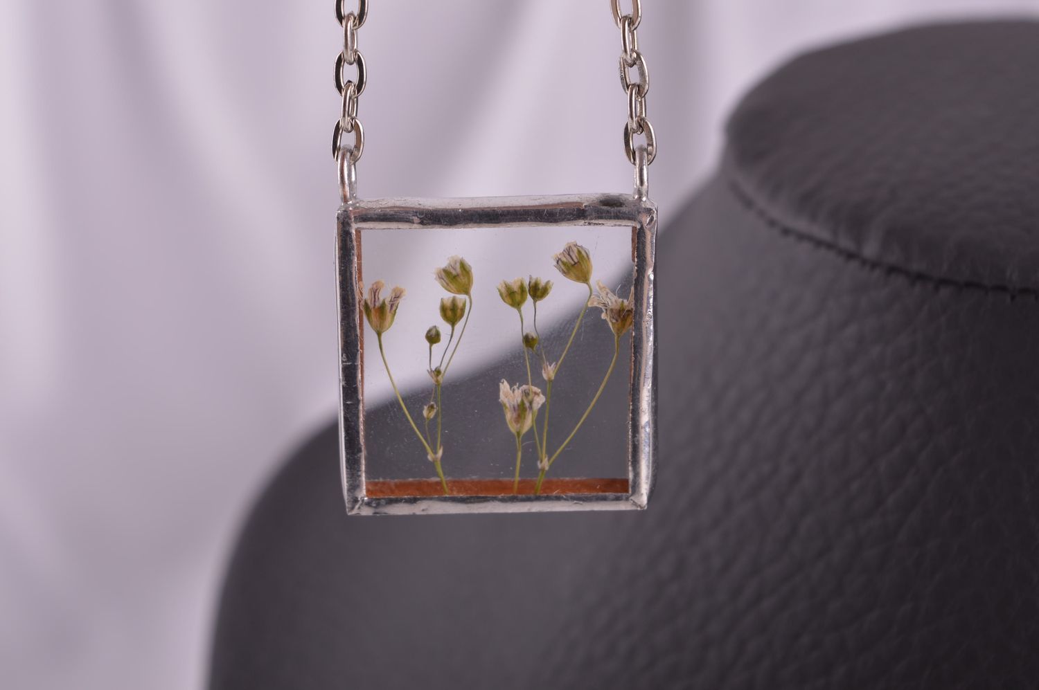 Бижутерия ручной работы украшение на шею подвеска на шею из стекла Гипсофила фото 2