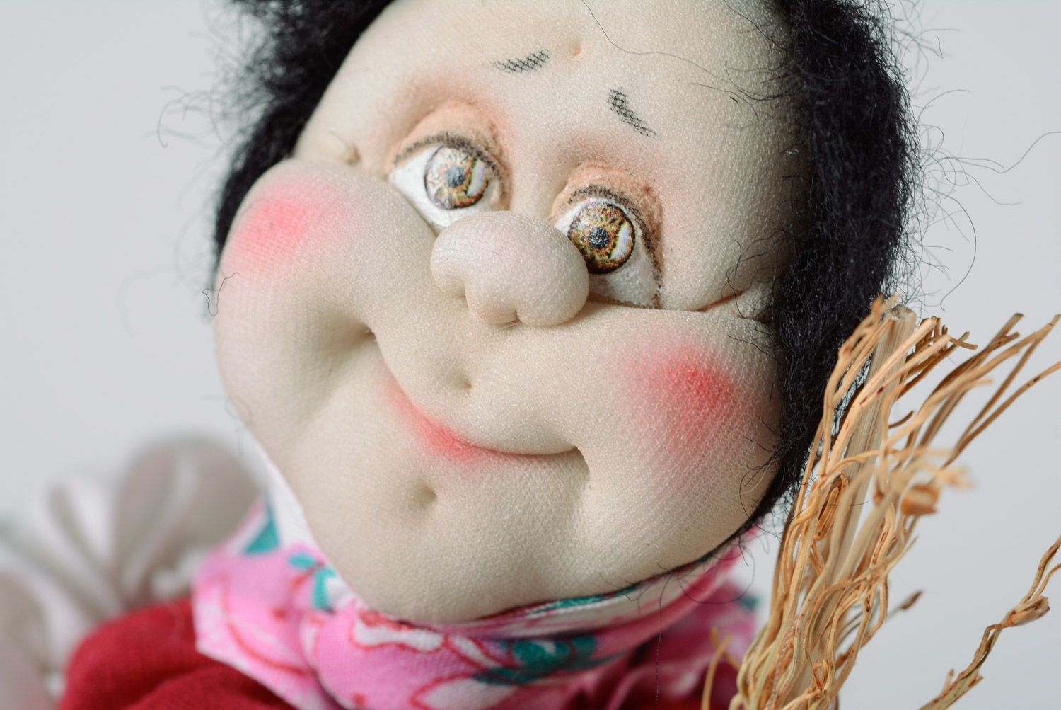 Muñeca de trapo artesanal talismán para casa en estilo étnico juguete  foto 2