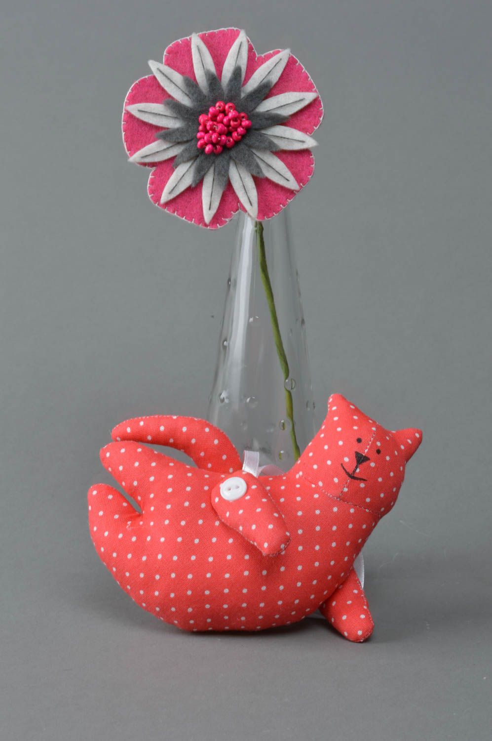 Suspension décorative chat rose à pois blancs faite main molle d'intérieur photo 1