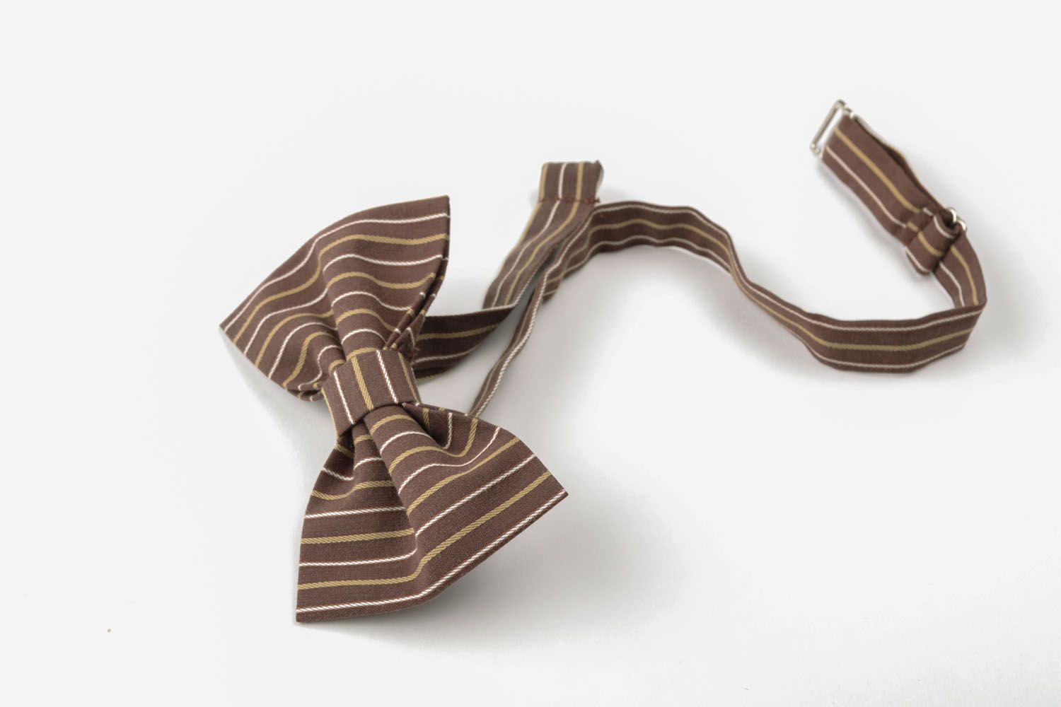 Brown striped bow tie photo 3