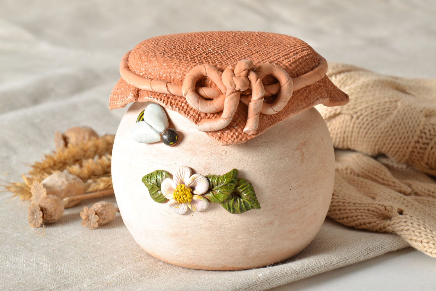Handmade ceramic pot for honey photo 1