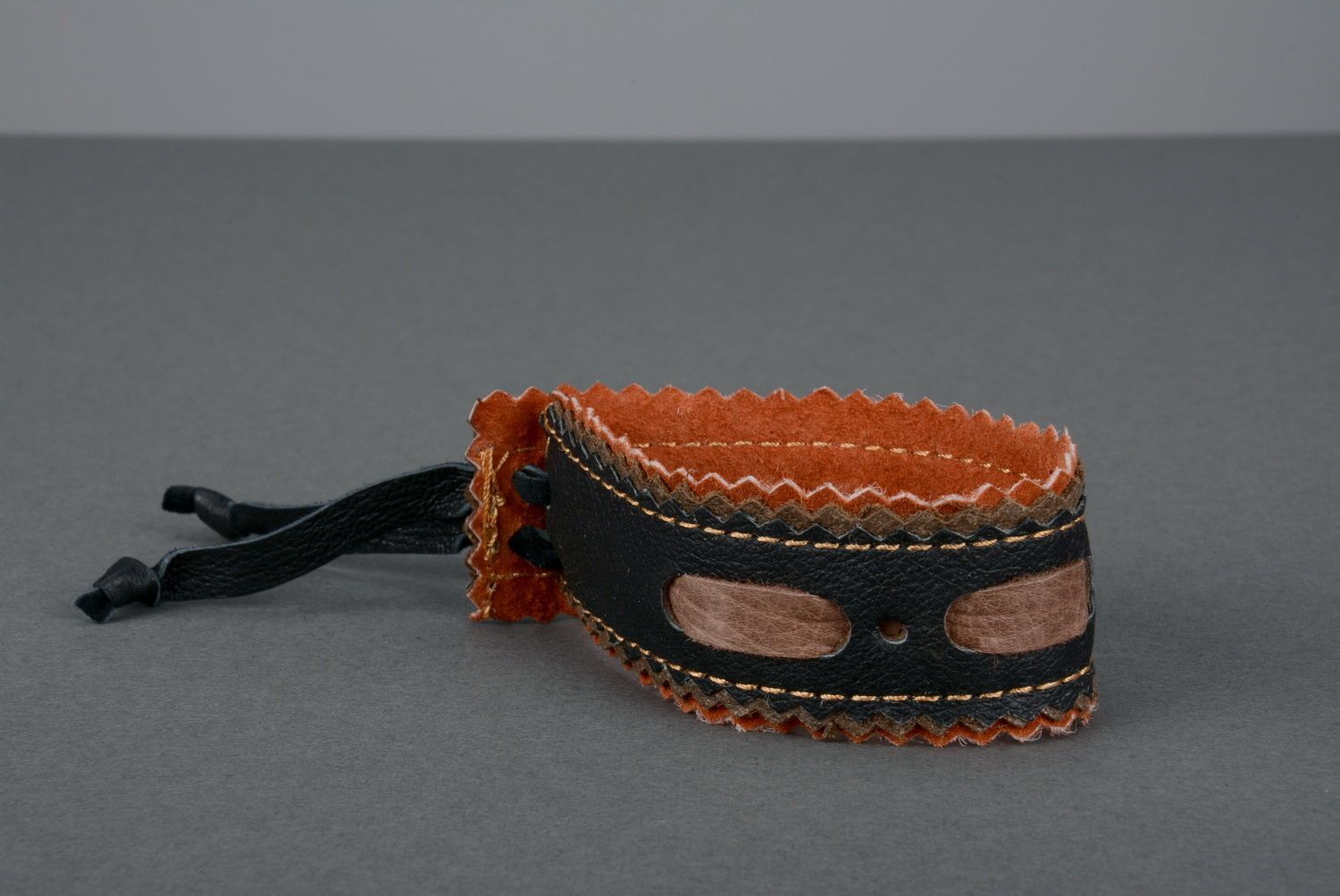 Bracelet made ​​of leather and suede, handmade photo 1