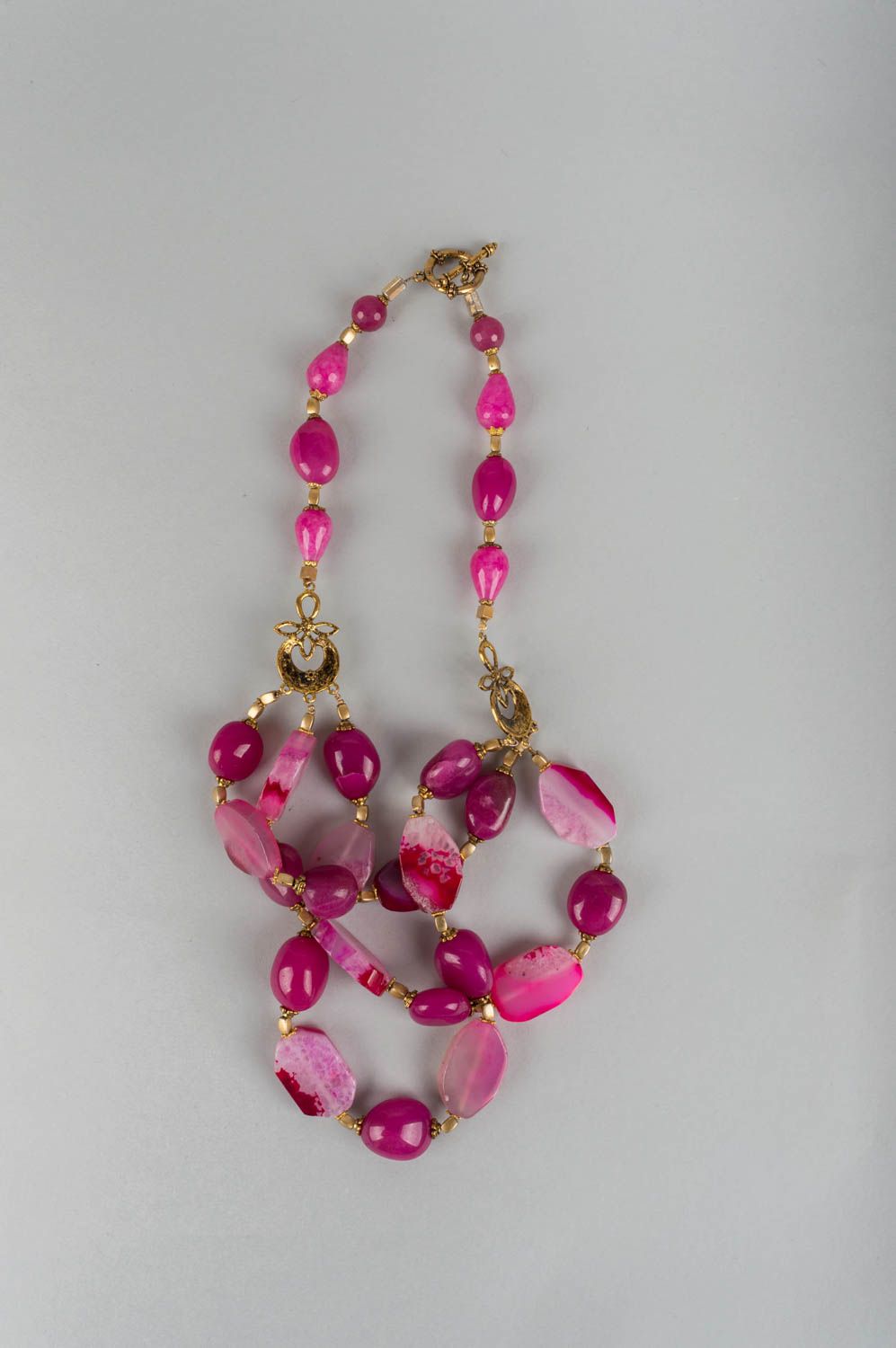 Beautiful brass dark pink bright designer handmade necklace with agate photo 2