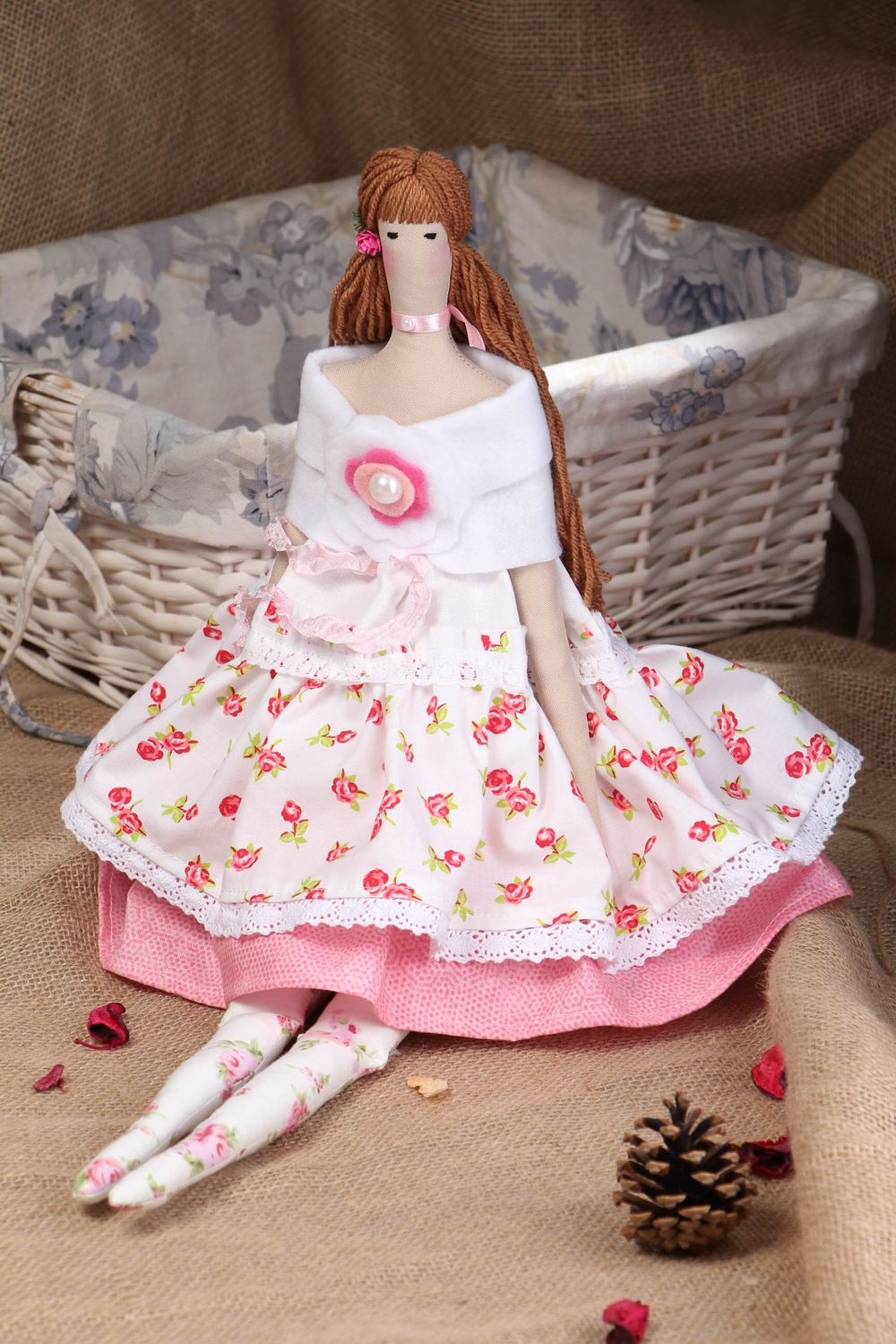 Poupée en tissu de créateur faite main  photo 5