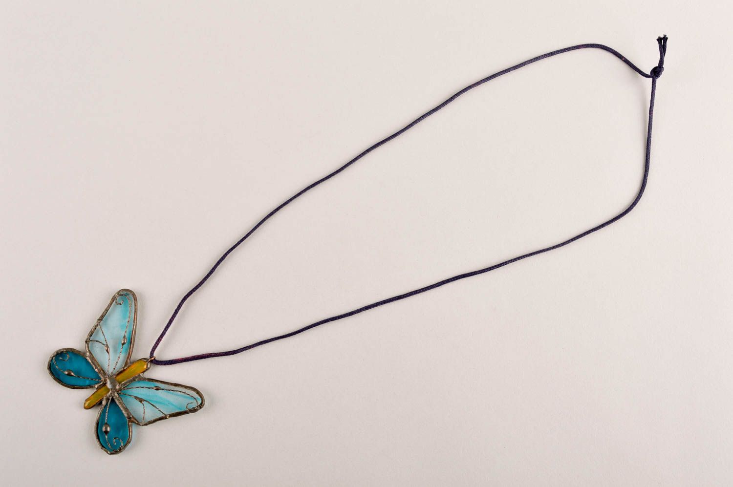 Бижутерия ручной работы украшение на шею подвеска и кулон оловяный Бабочка фото 5