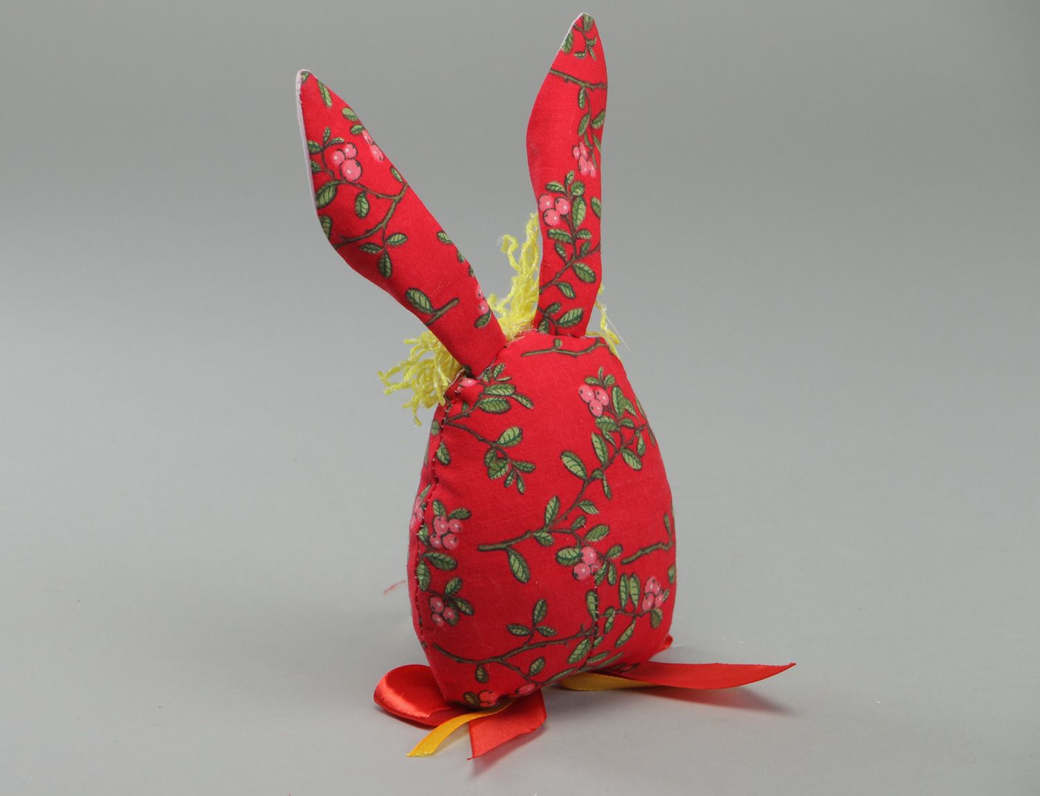 Мягкая игрушка из ткани пасхальная ручной работы Кролик-яйцо фото 3