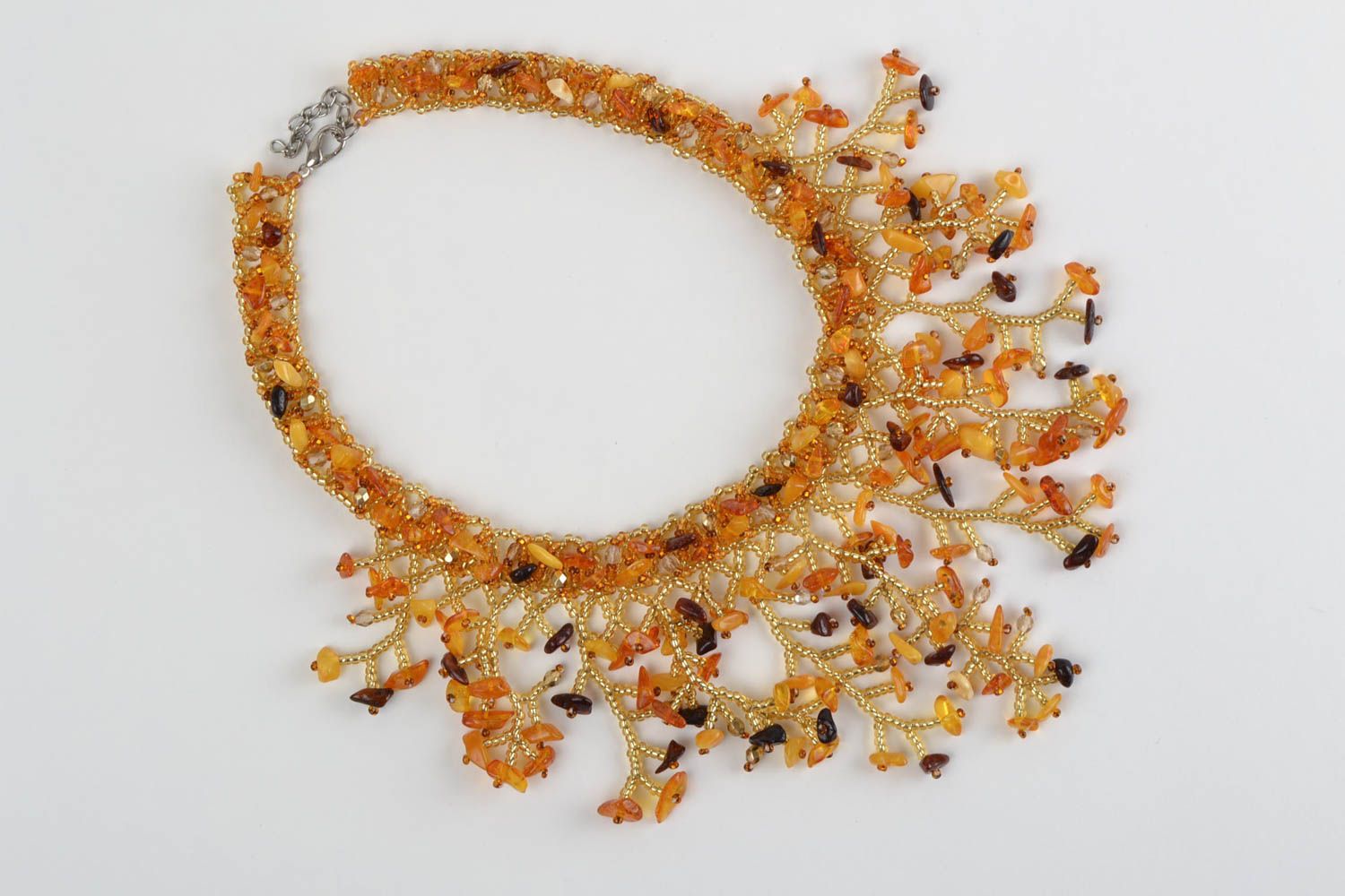 Ожерелье из бисера и натуральных камней большое осеннее янтарного цвета хэндмэйд фото 3