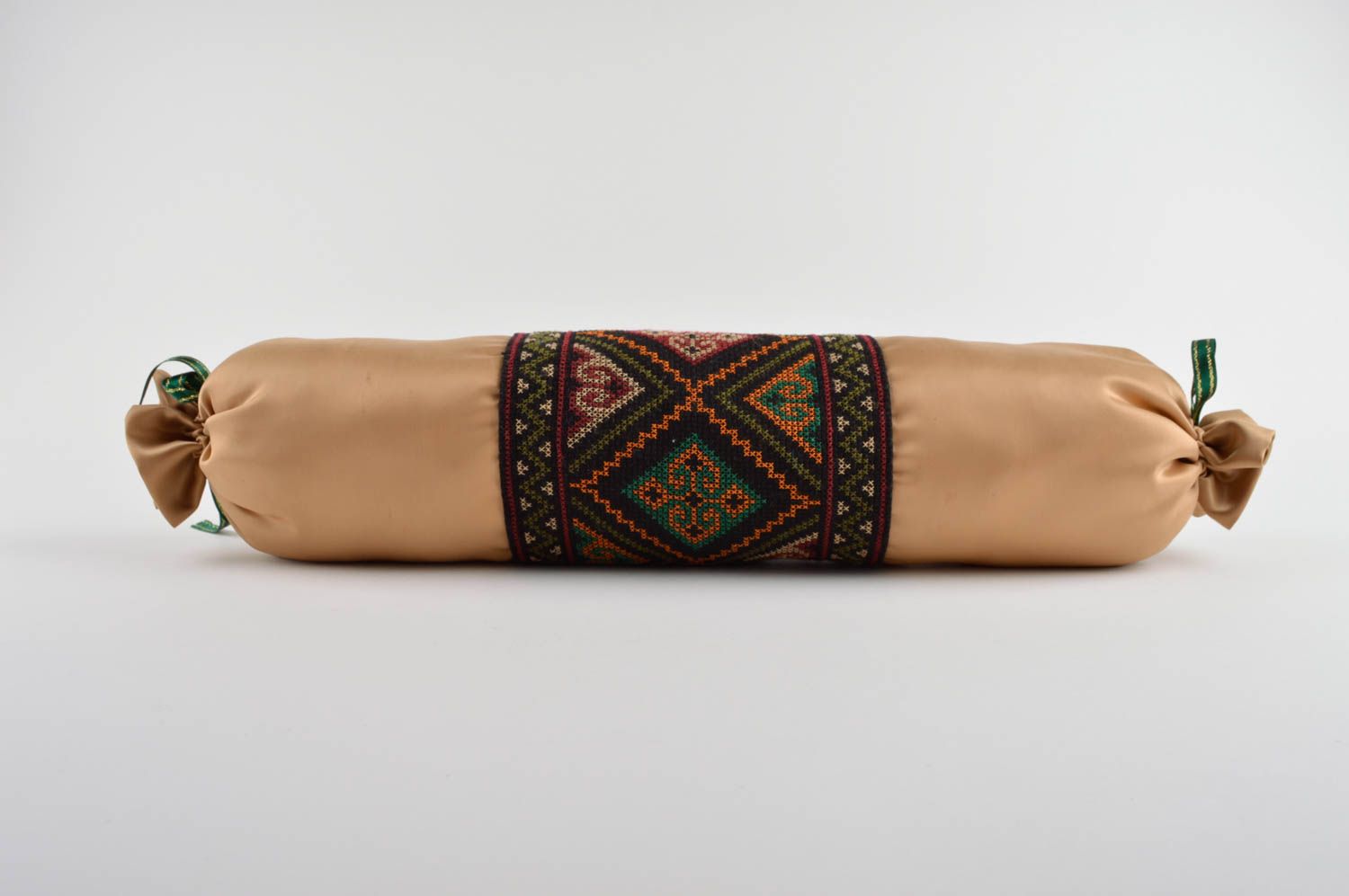 Traversin de canapé Coussin décoratif fait main en soie brodé Déco maison photo 4