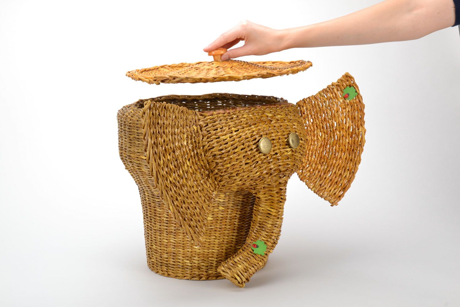 Woven basket with lid Elephant photo 2