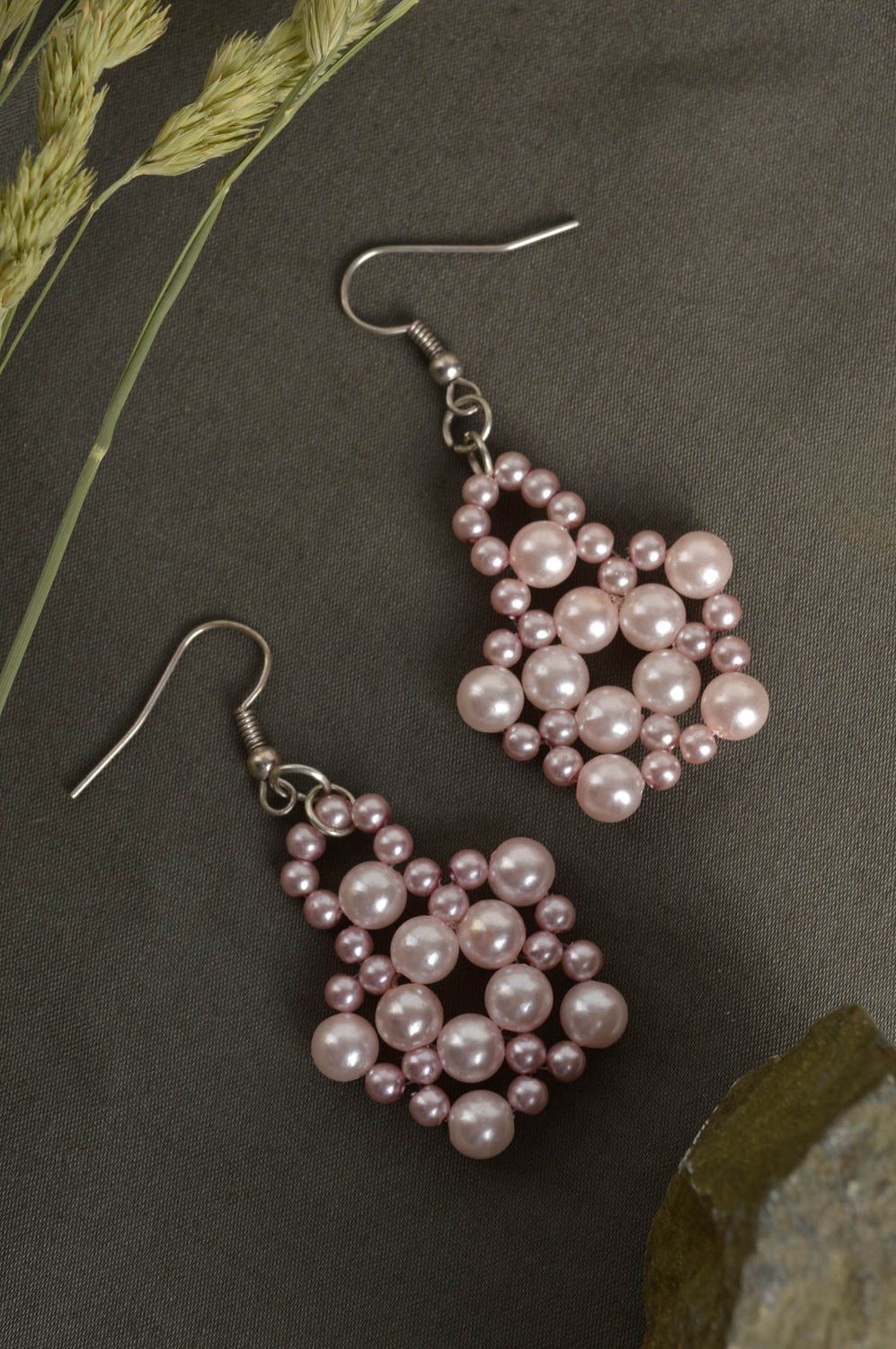 Handmade stylish beaded earrings pink elegant jewelry dangling earrings photo 1