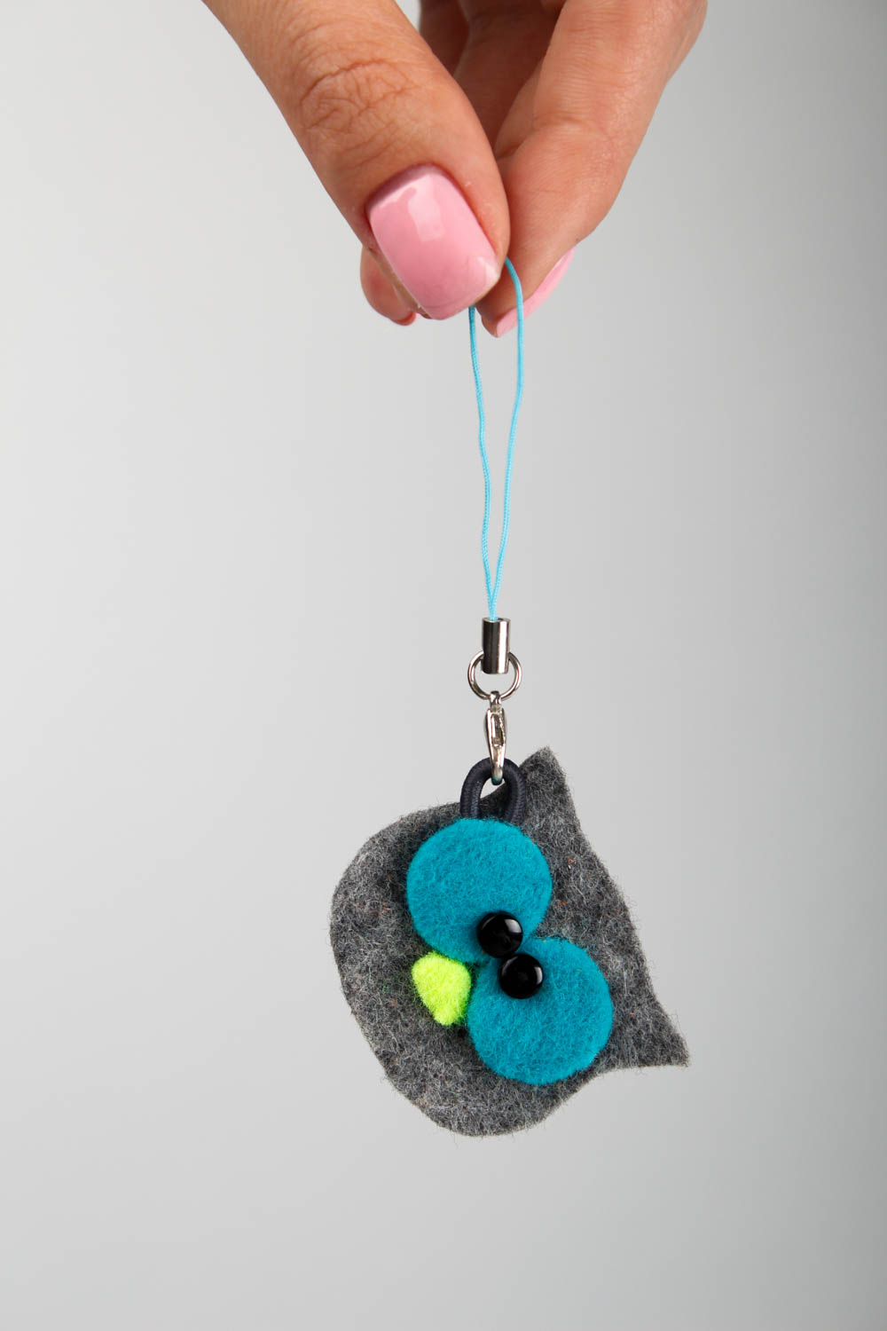 Cute toys handmade woolen keychain felted toy key accessories present for kids photo 2