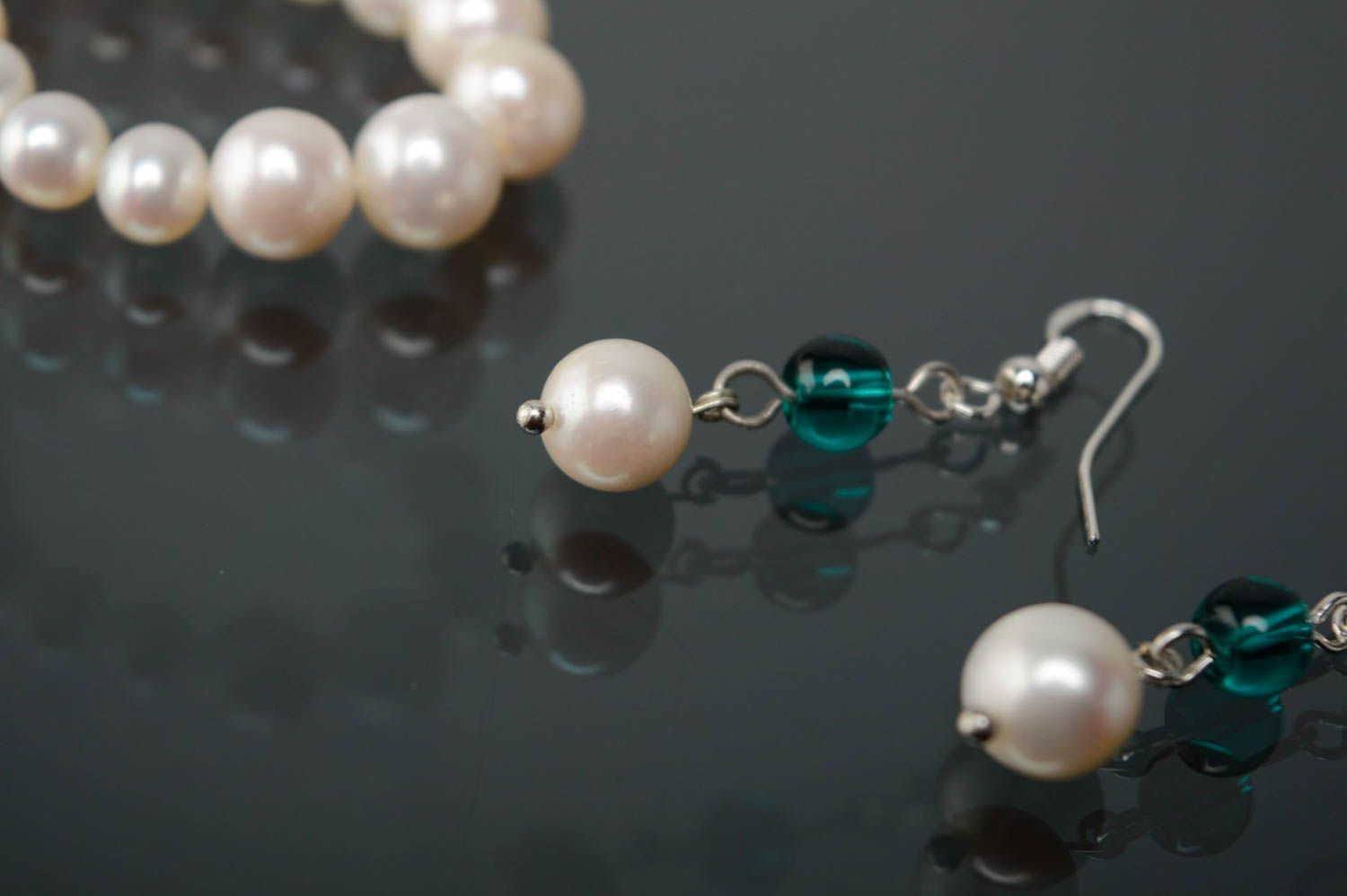 Silver pearl earrings with beads photo 1
