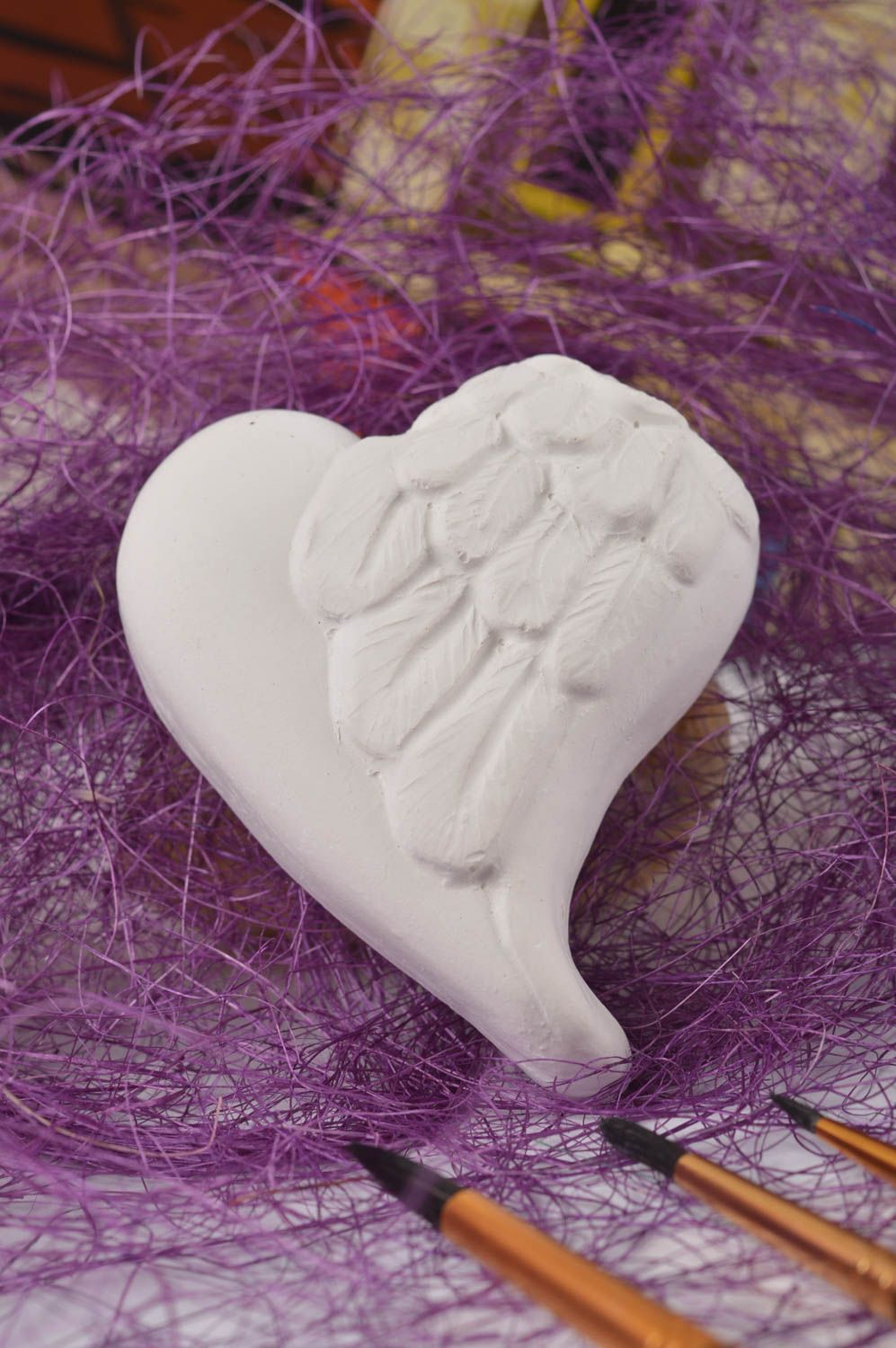 Figurine coeur faite main Figurine en plâtre avec aile Loisirs créatifs photo 1